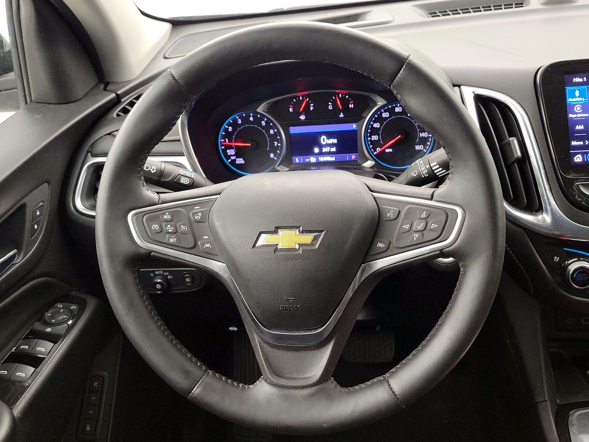 Thumbnail: 2022 Chevrolet Equinox - 10