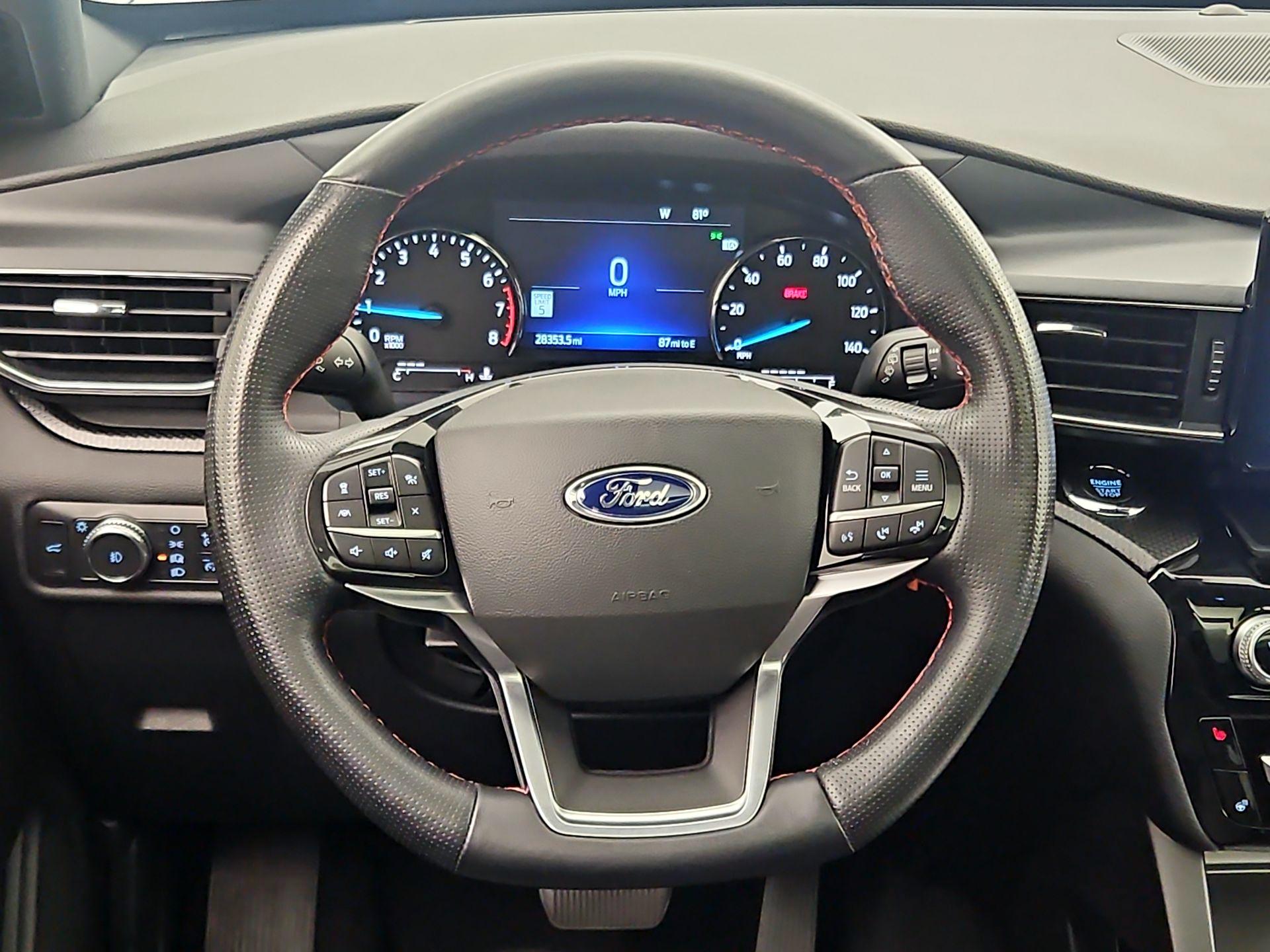 Thumbnail: 2022 Ford Explorer - 10