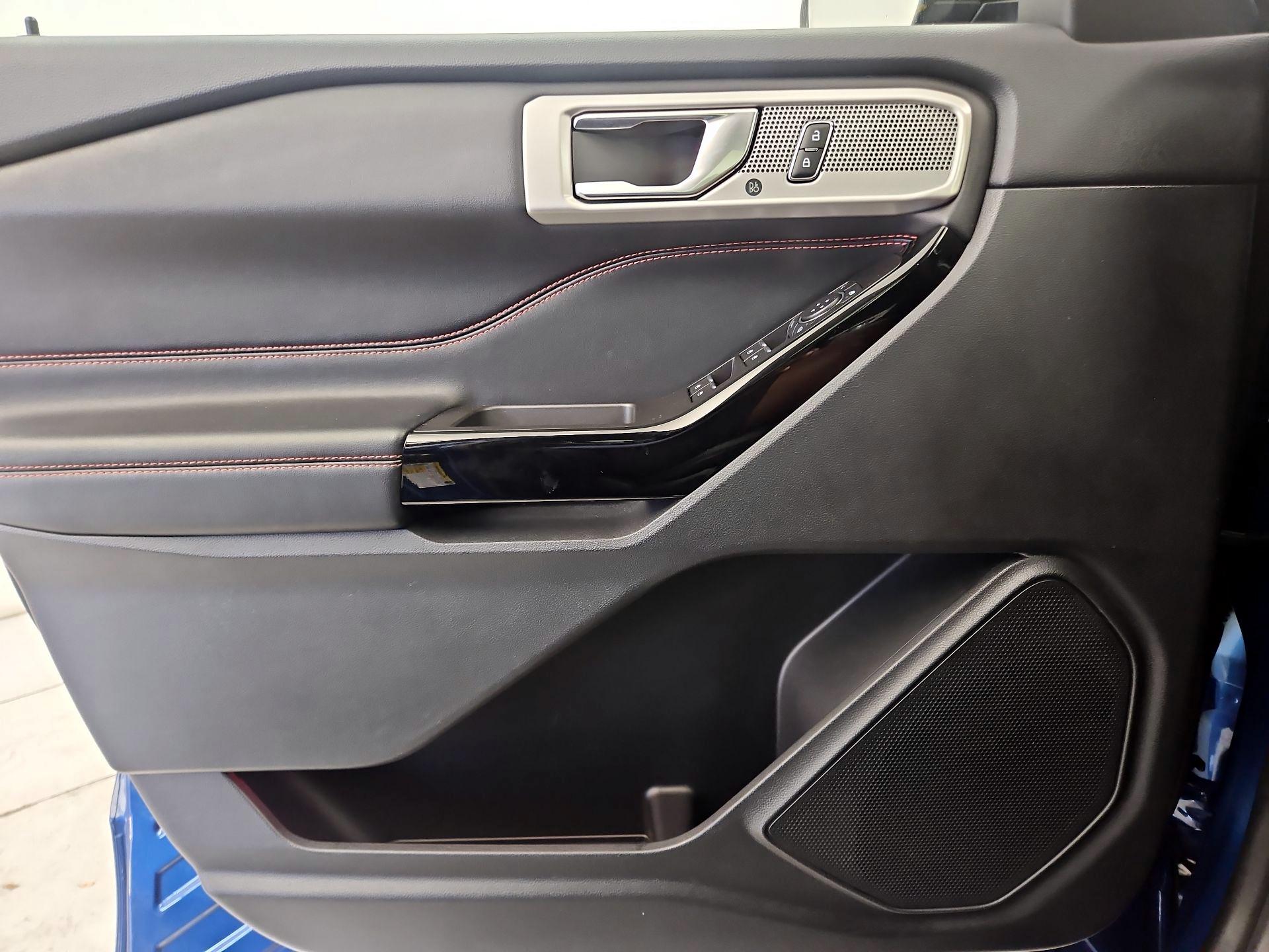 Thumbnail: 2022 Ford Explorer - 12