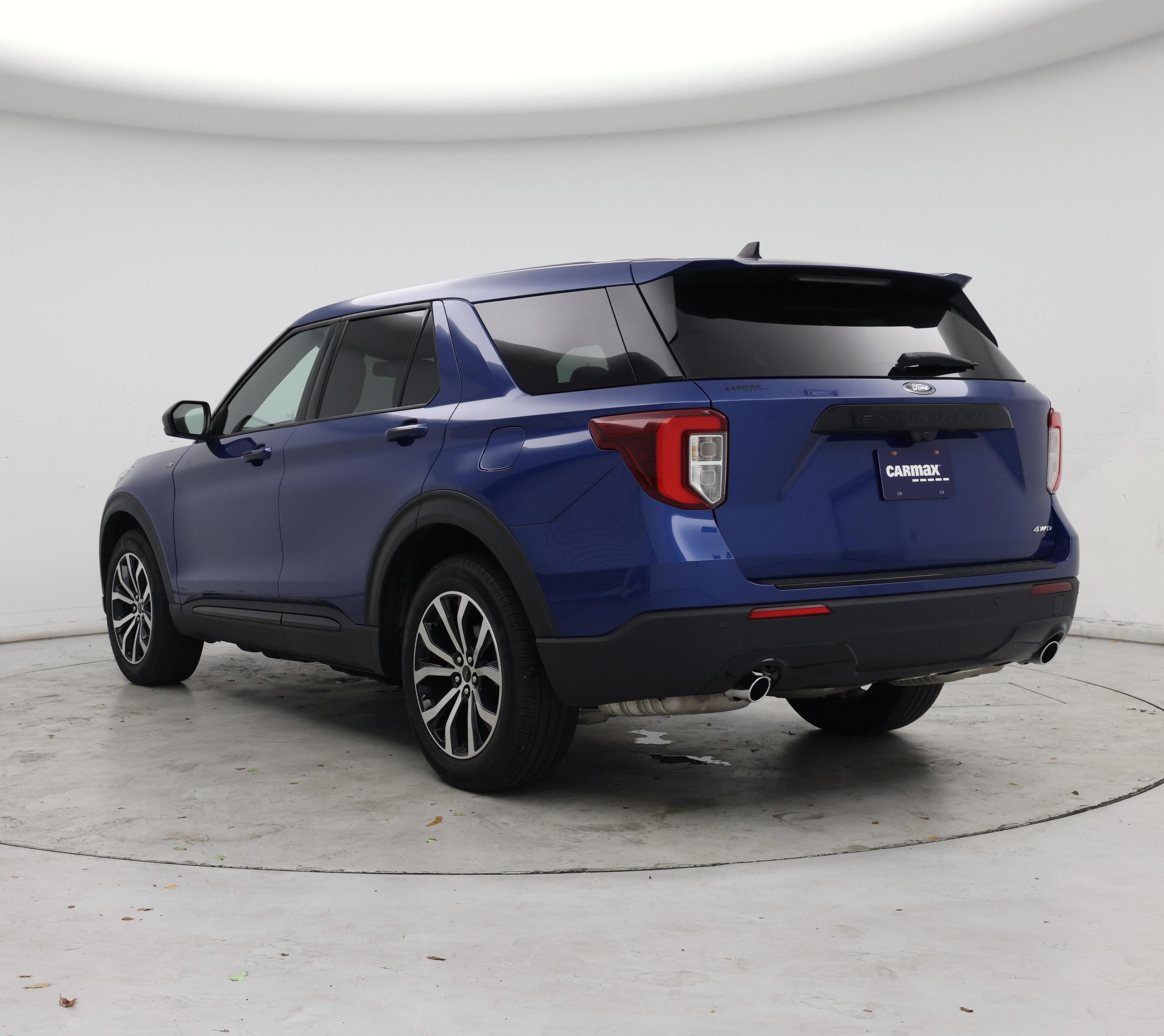 Thumbnail: 2022 Ford Explorer - 2