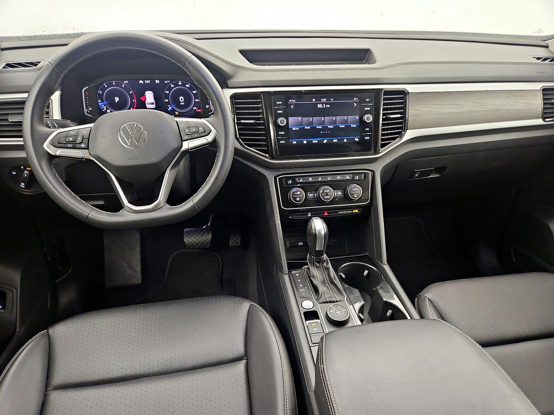 Thumbnail: 2022 Volkswagen Atlas - 9