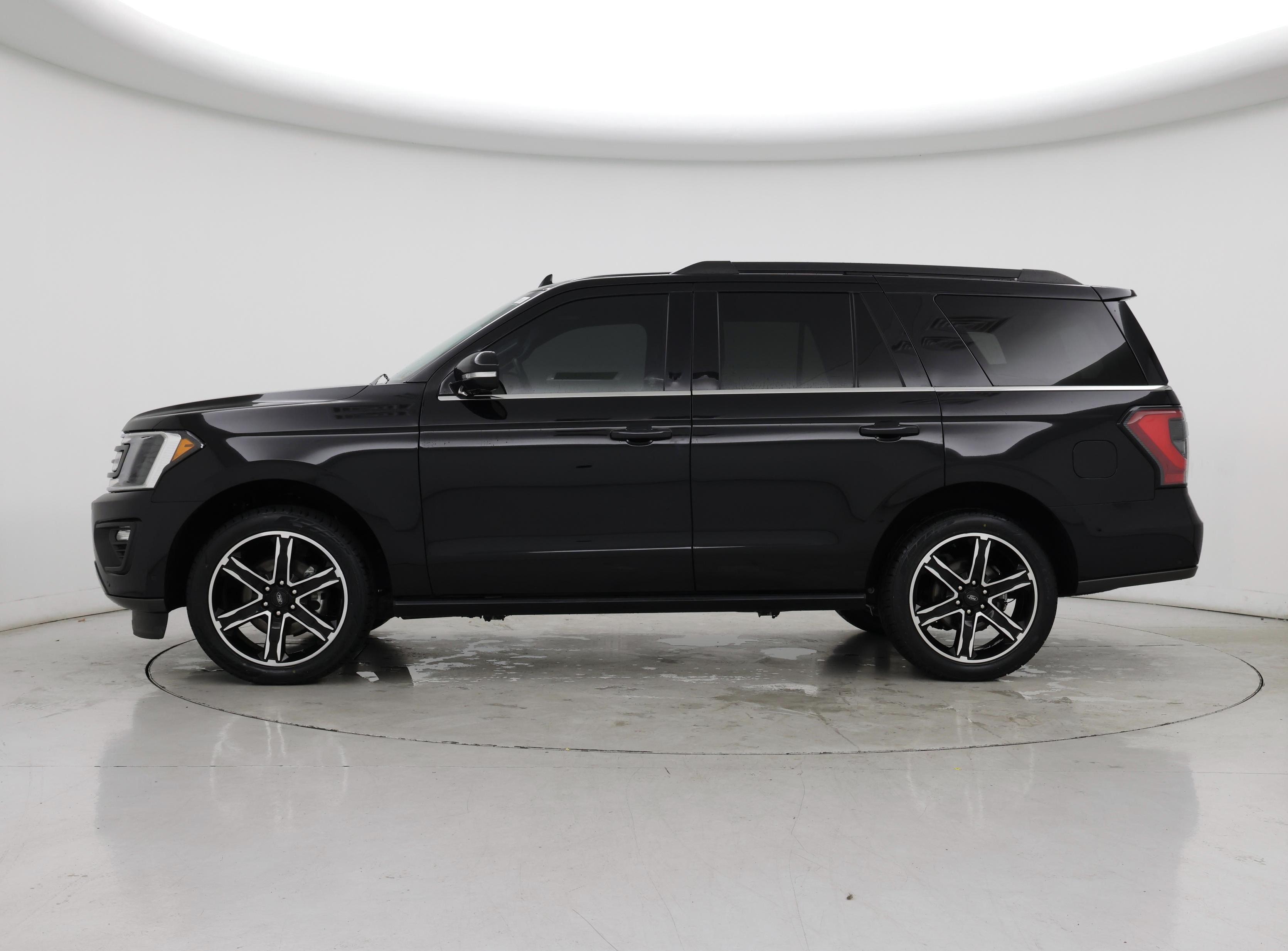 Thumbnail: 2021 Ford Expedition - 3