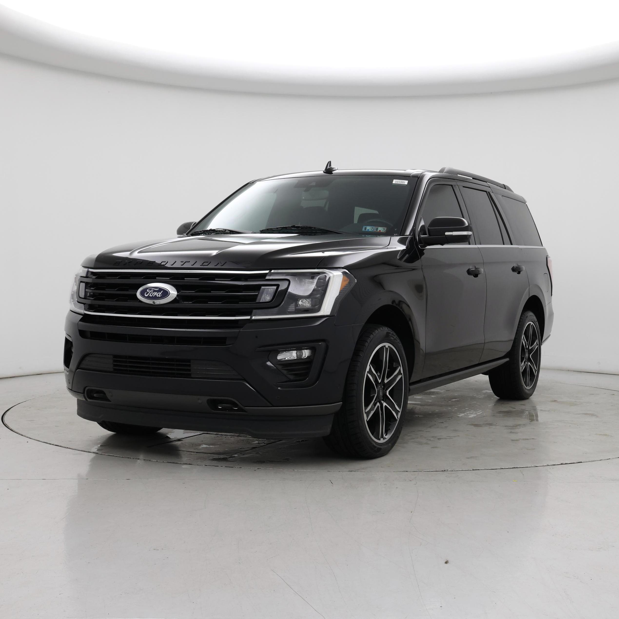 Thumbnail: 2021 Ford Expedition - 4