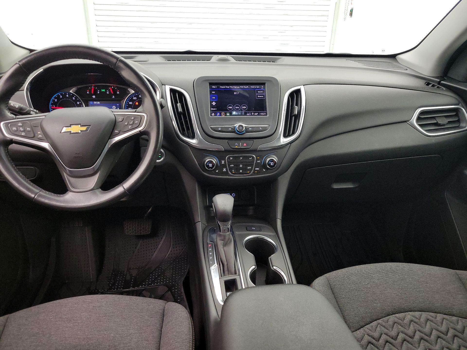Thumbnail: 2022 Chevrolet Equinox - 9