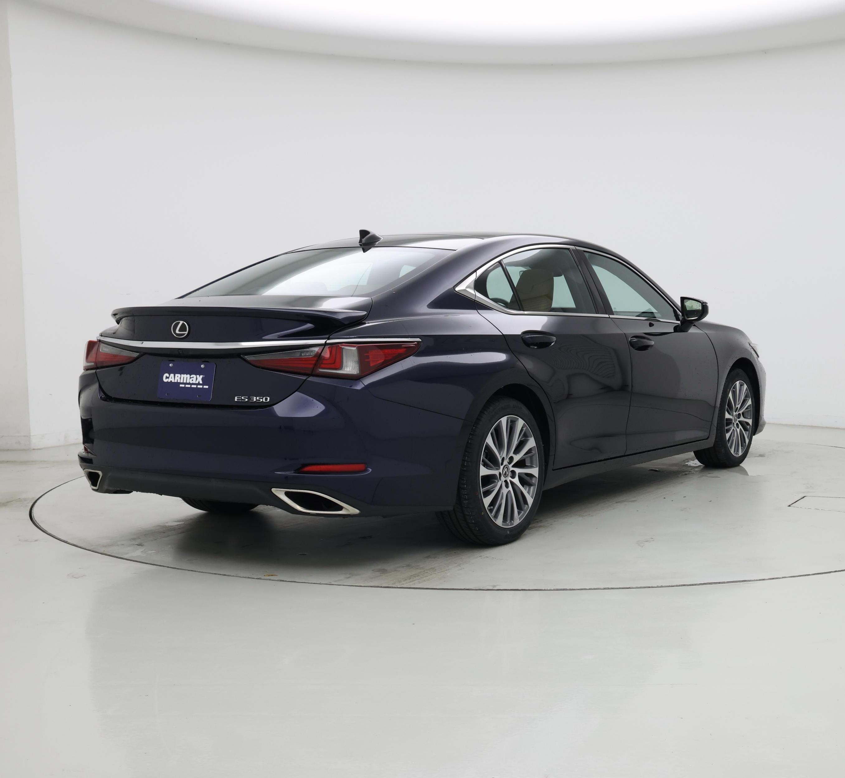 Thumbnail: 2021 Lexus ES - 8