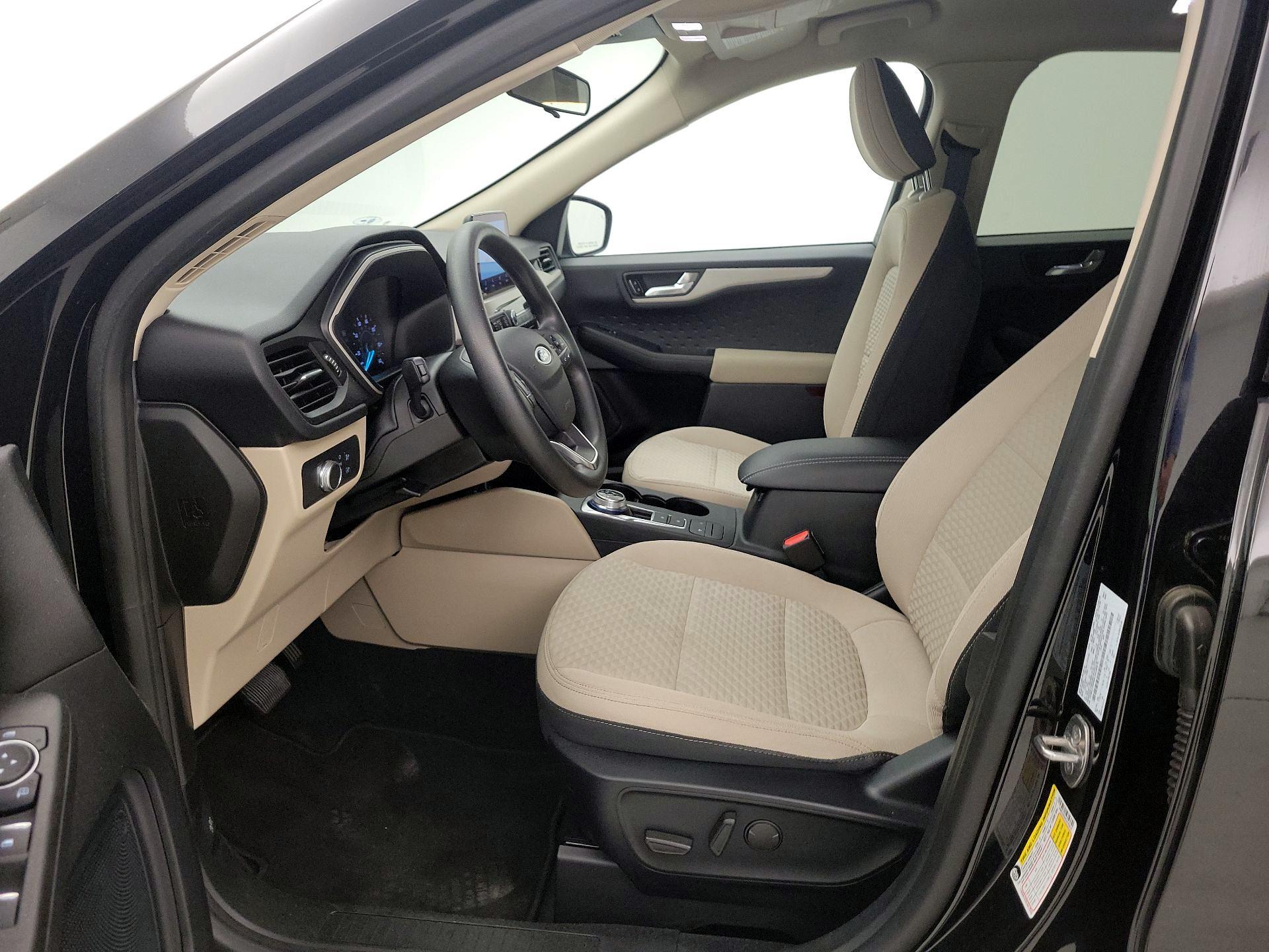 Thumbnail: 2020 Ford Escape - 11
