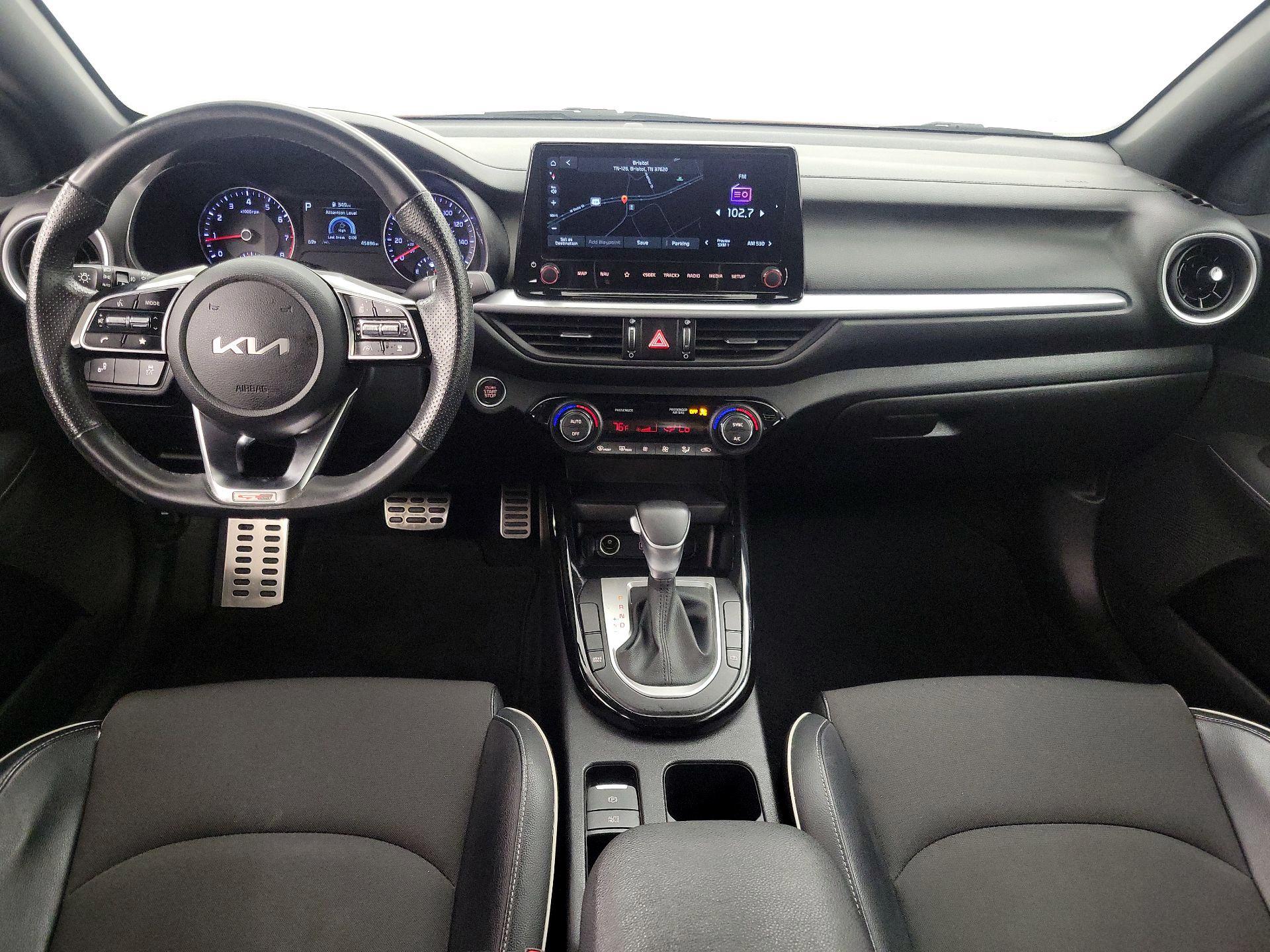 Thumbnail: 2023 Kia Forte - 9