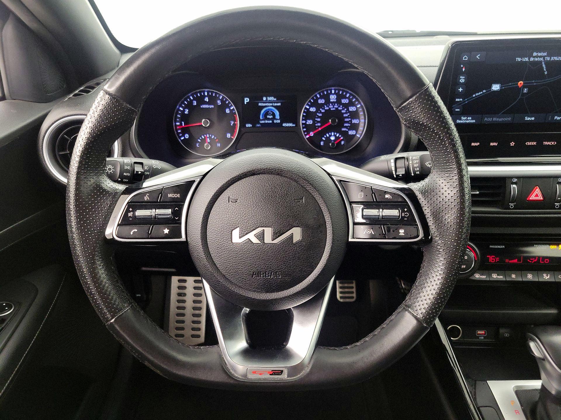 Thumbnail: 2023 Kia Forte - 10