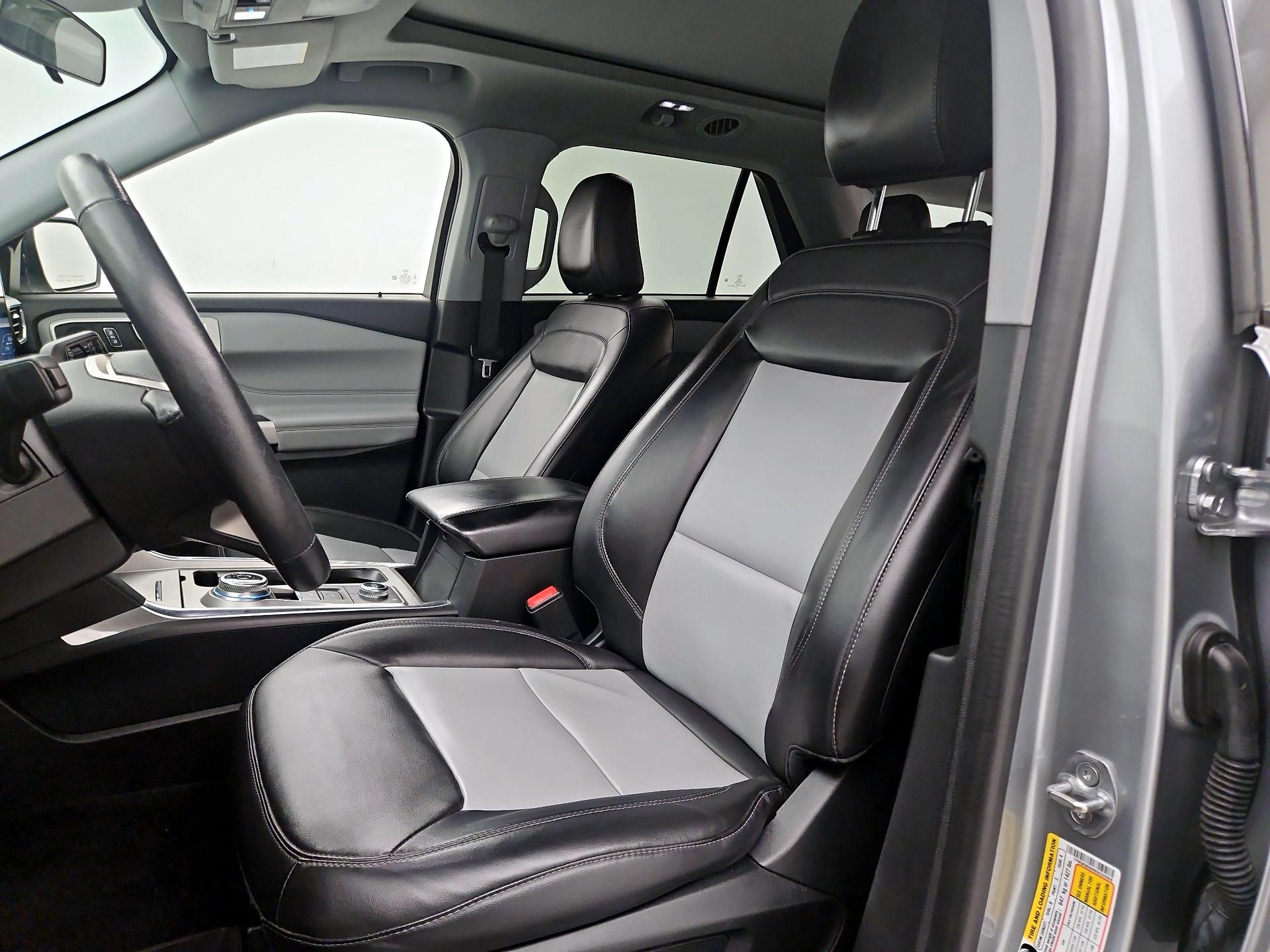 Thumbnail: 2022 Ford Explorer - 11