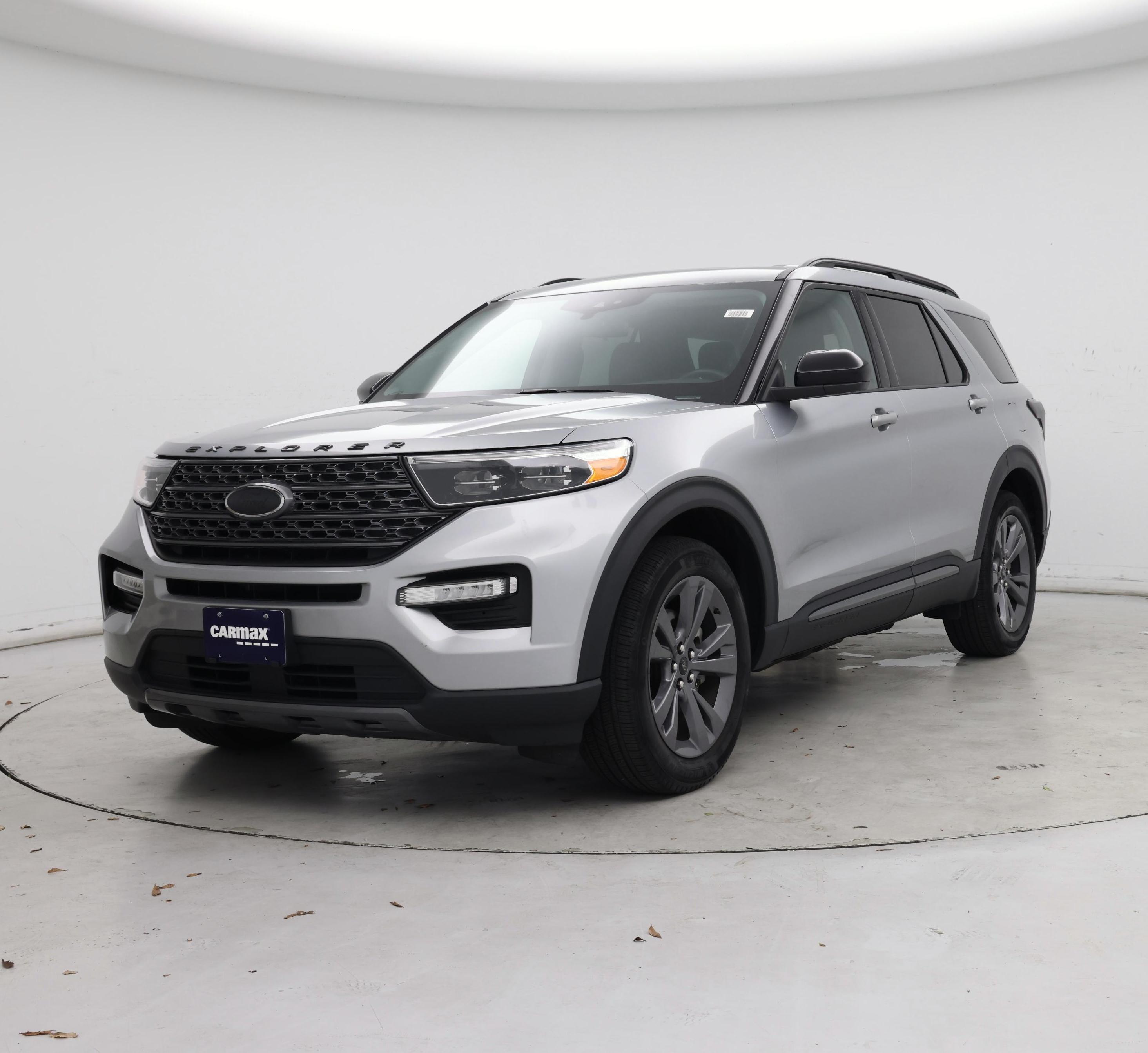 Thumbnail: 2022 Ford Explorer - 4