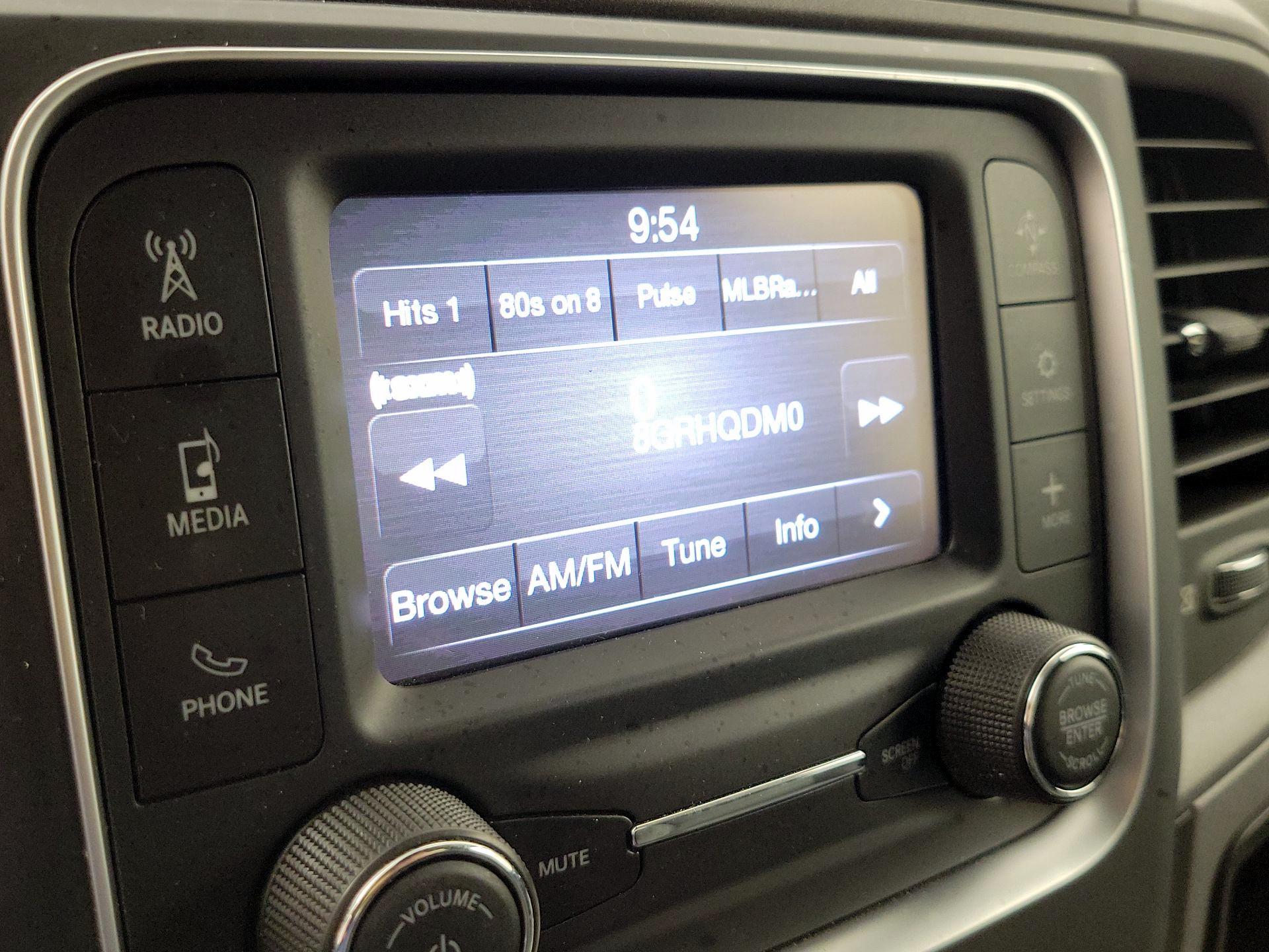 Thumbnail: 2021 RAM 1500 Classic - 15