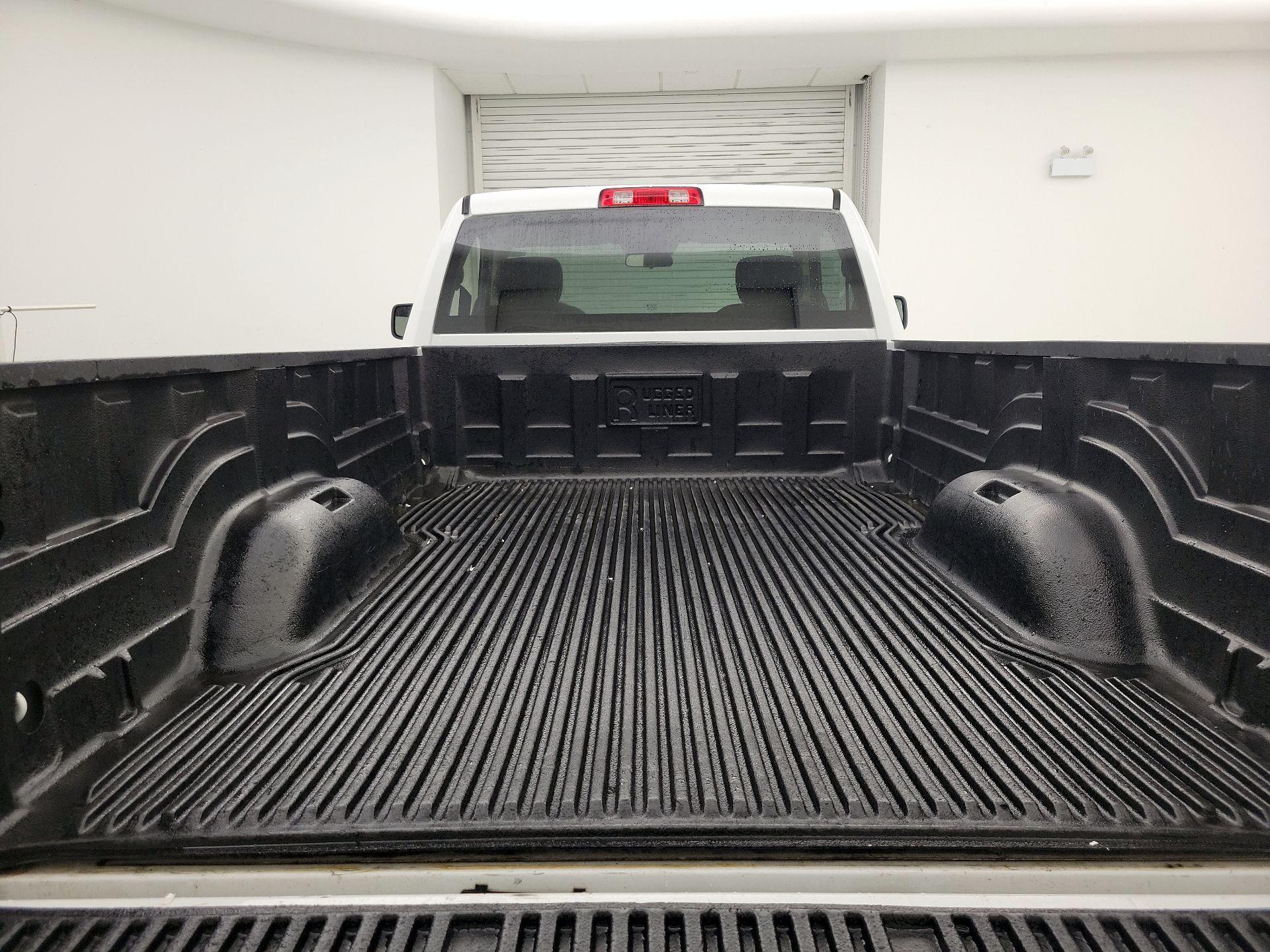 Thumbnail: 2021 RAM 1500 Classic - 19