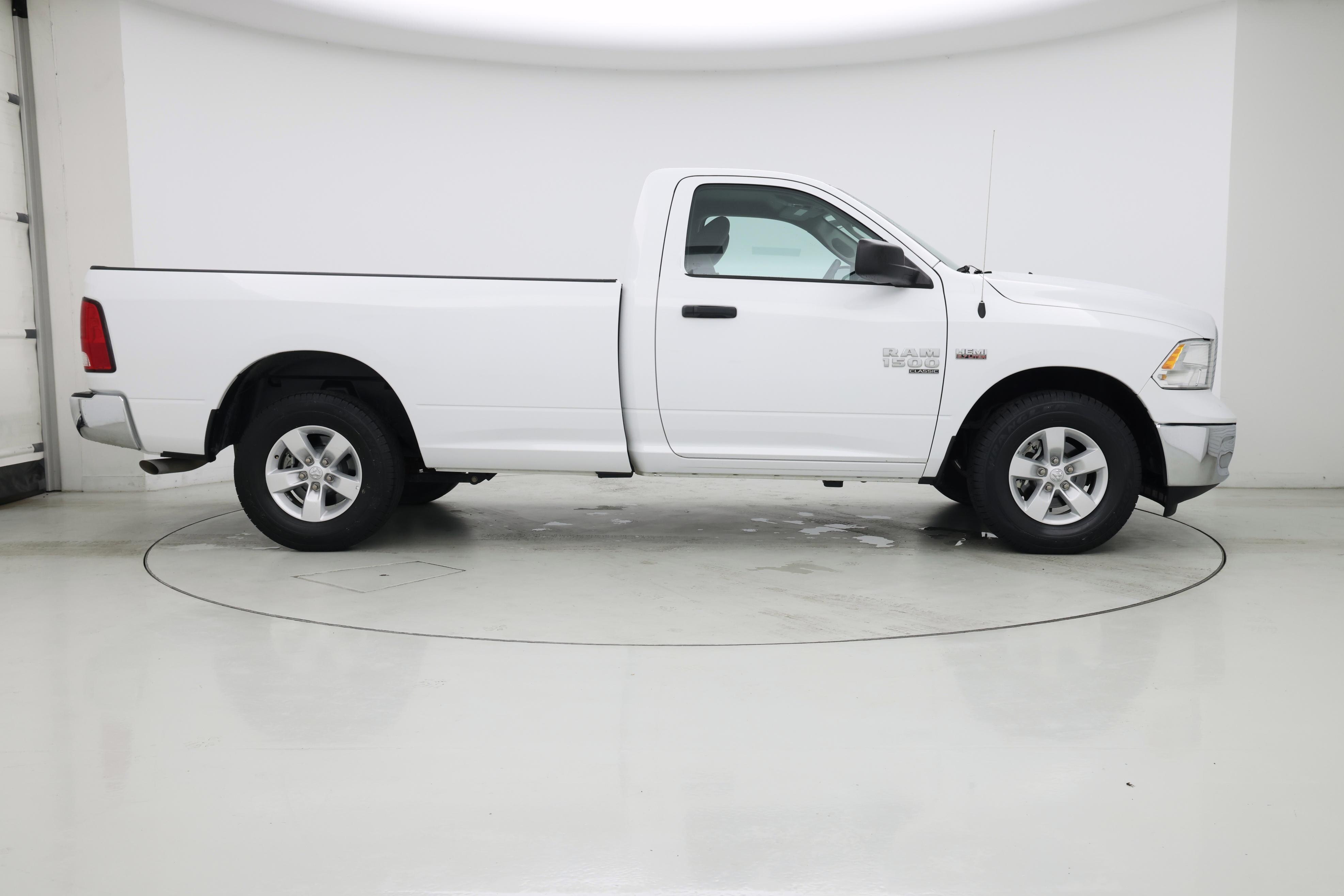 Thumbnail: 2021 RAM 1500 Classic - 7