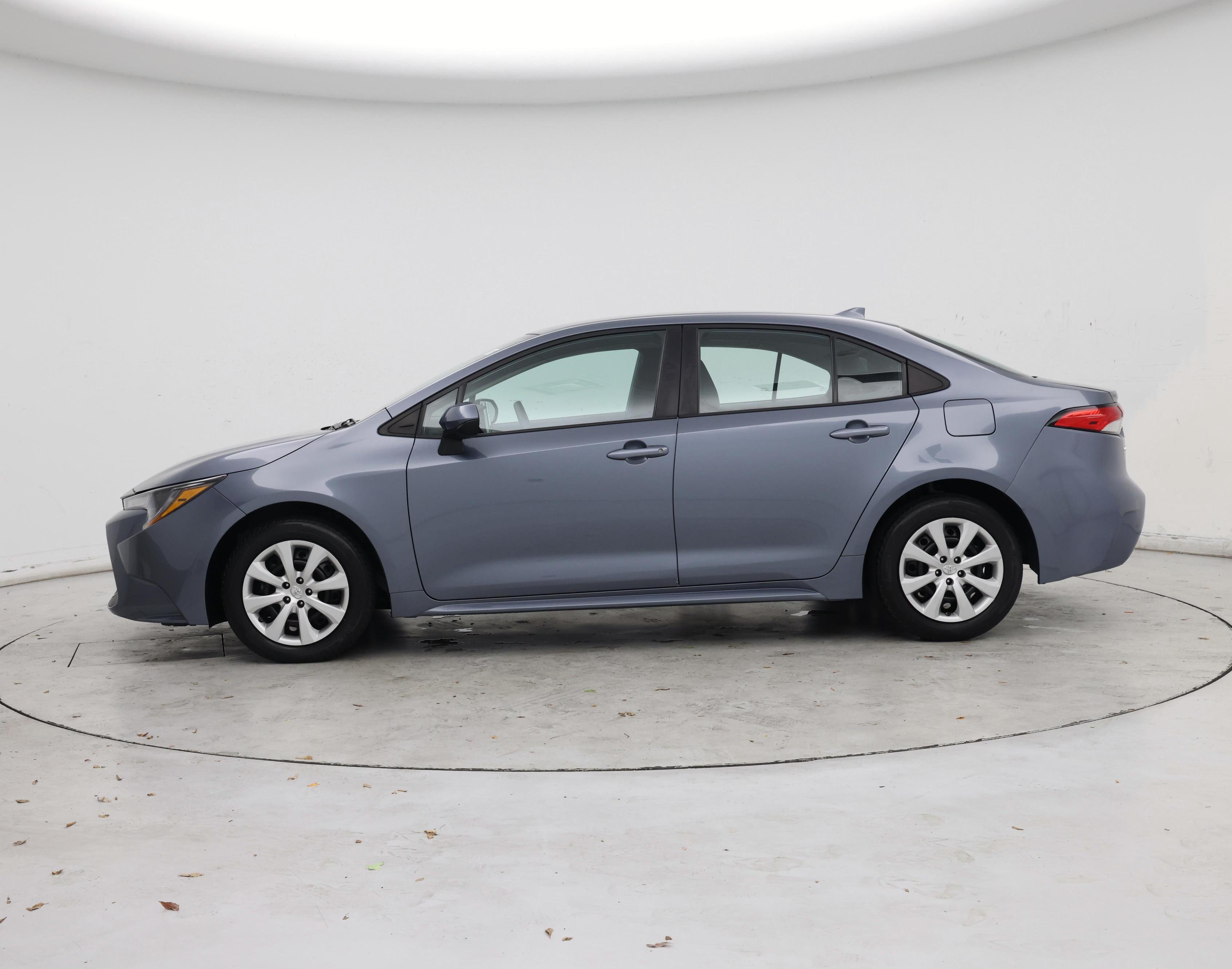 Thumbnail: 2021 Toyota Corolla - 3