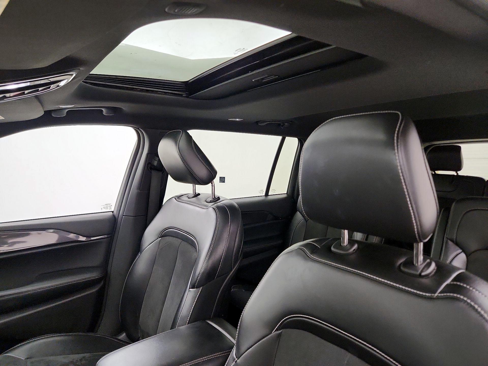 Thumbnail: 2023 Jeep Grand Cherokee L - 19