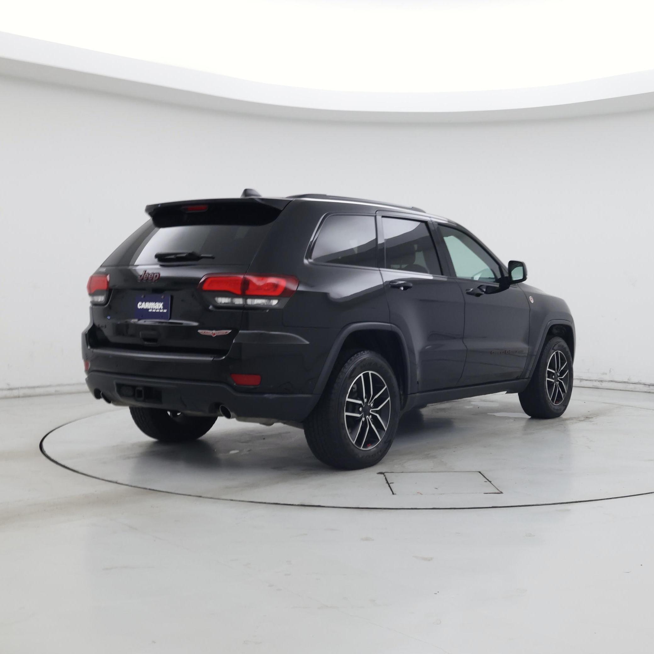 Thumbnail: 2021 Jeep Grand Cherokee - 8
