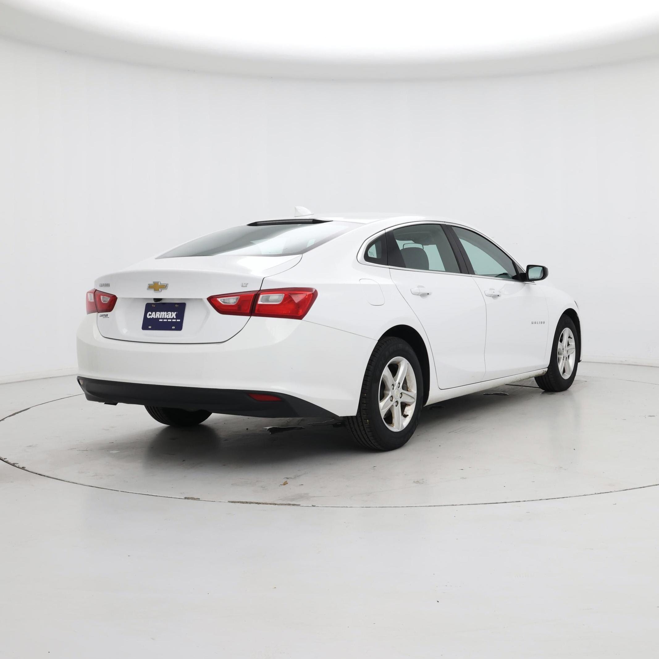 Thumbnail: 2023 Chevrolet Malibu - 8
