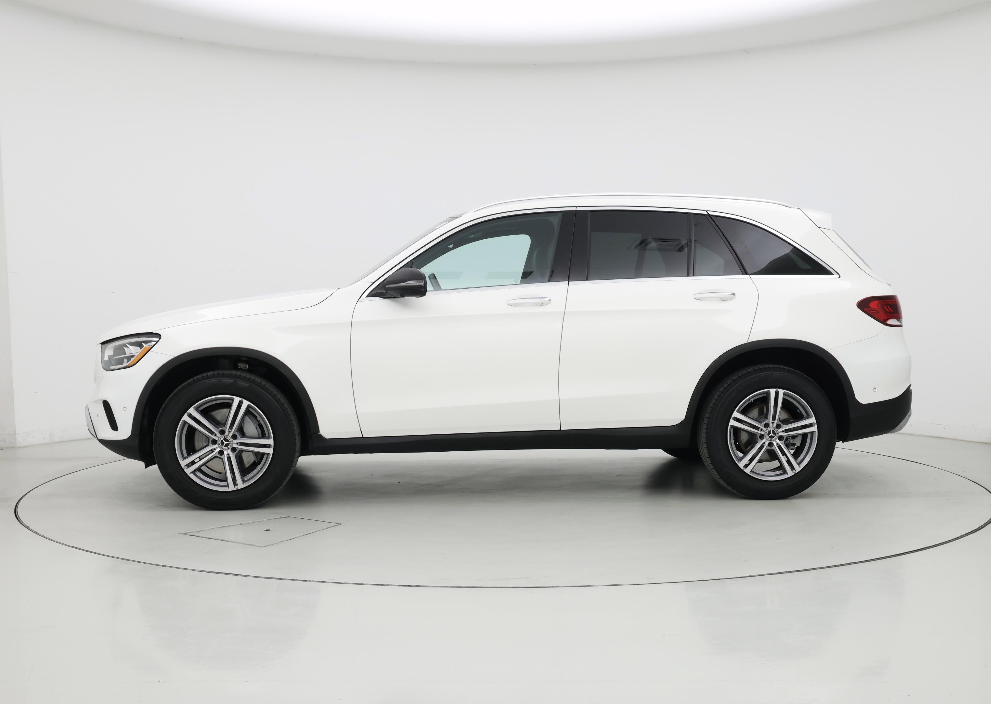 Thumbnail: 2022 Mercedes-Benz GLC - 3