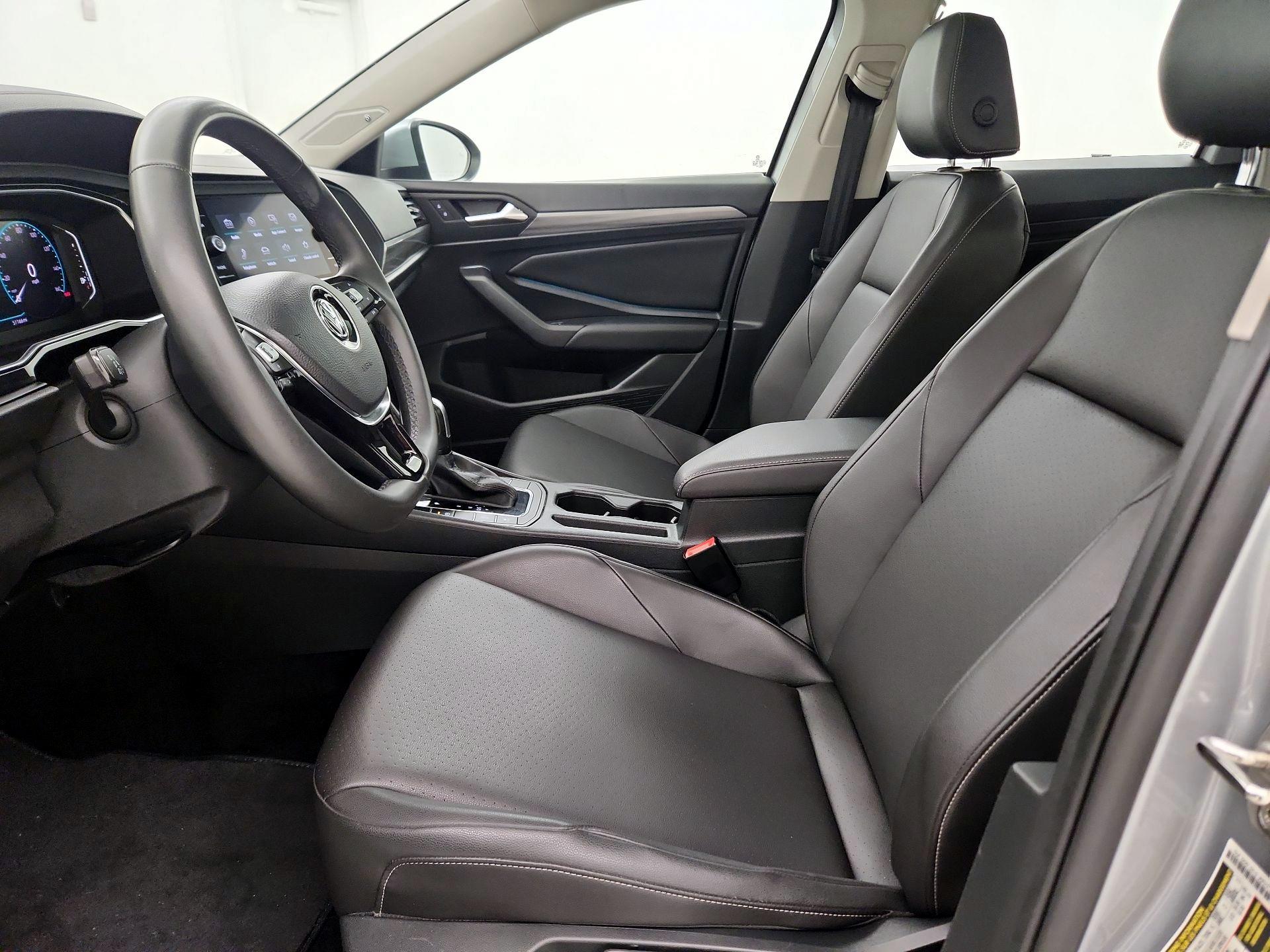 Thumbnail: 2020 Volkswagen Jetta - 11