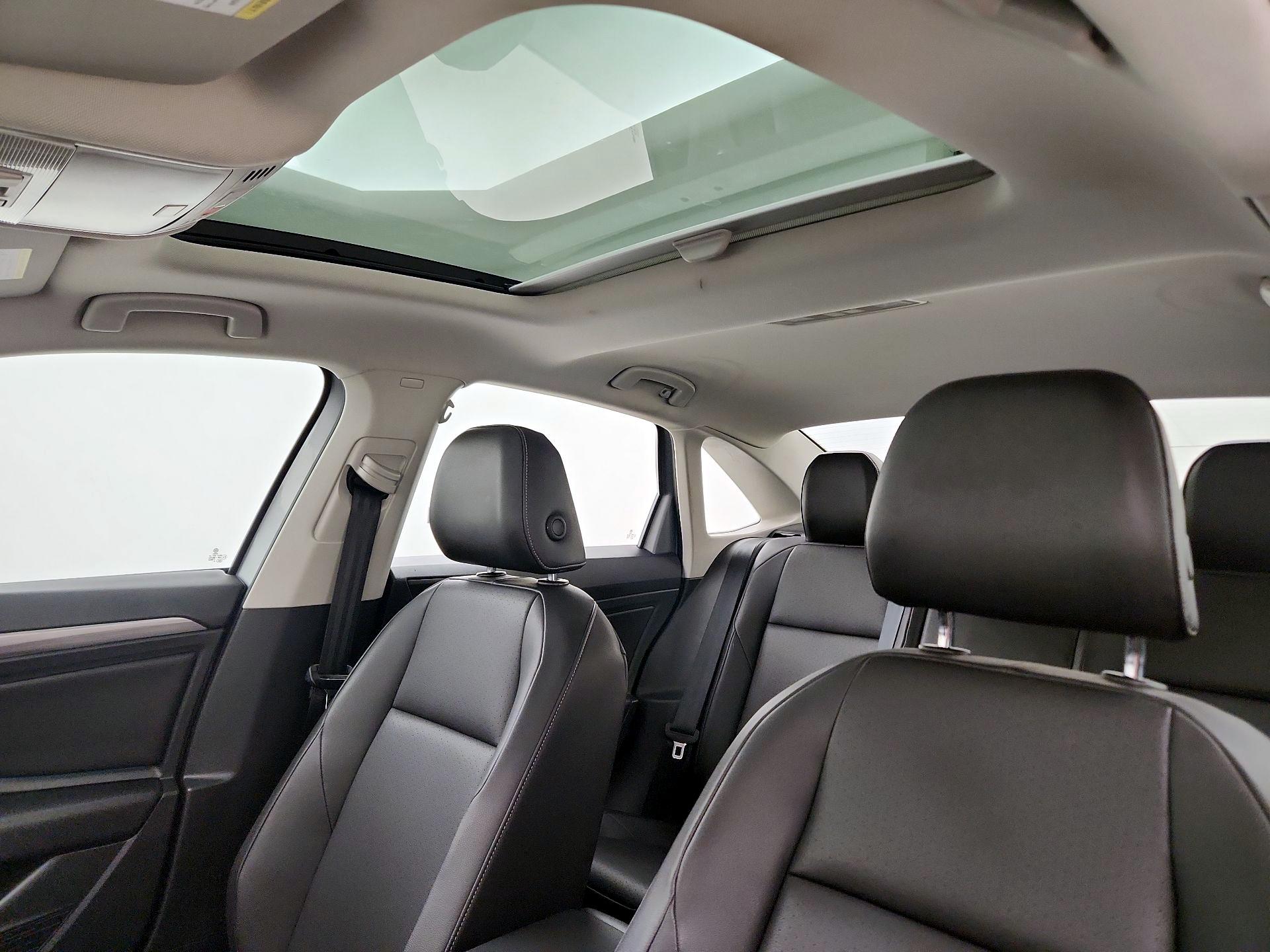 Thumbnail: 2020 Volkswagen Jetta - 19