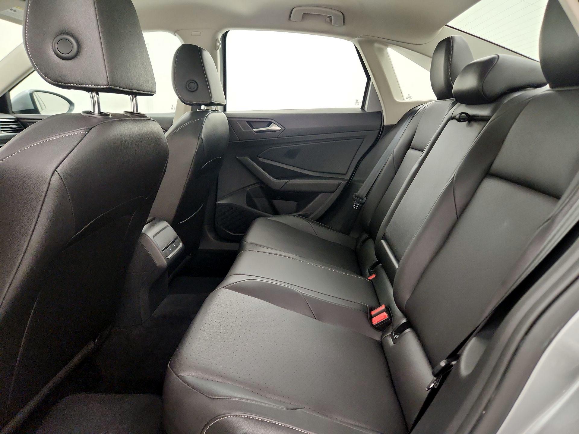 Thumbnail: 2020 Volkswagen Jetta - 20