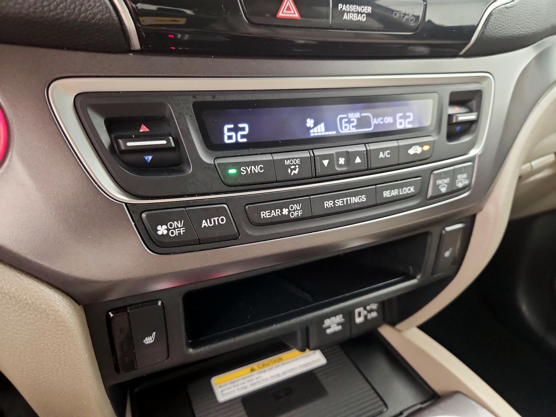 Thumbnail: 2022 Honda Pilot - 16