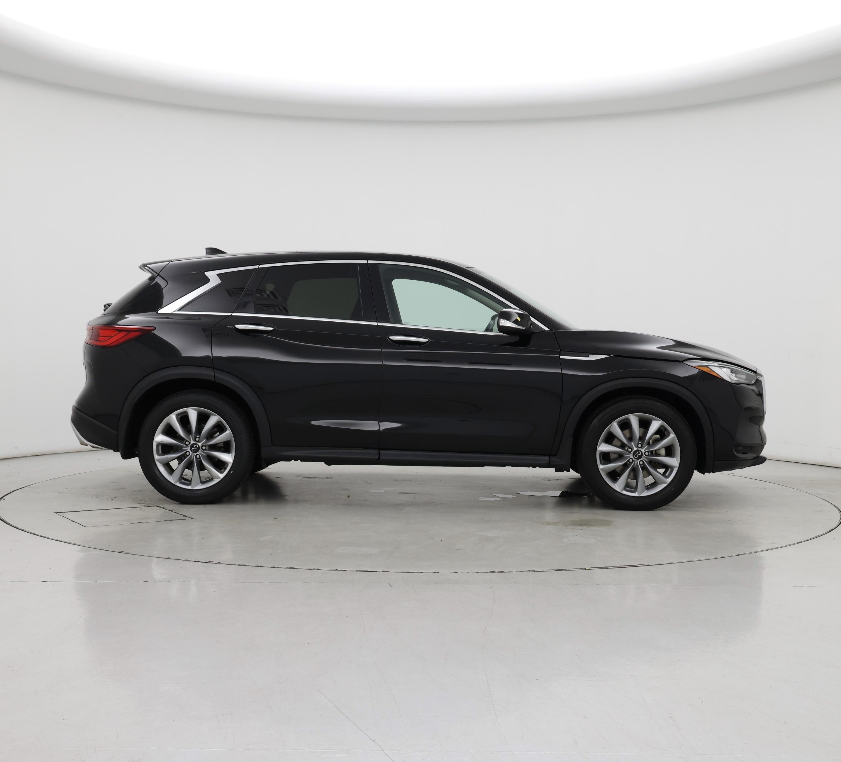 Thumbnail: 2022 INFINITI QX50 - 7