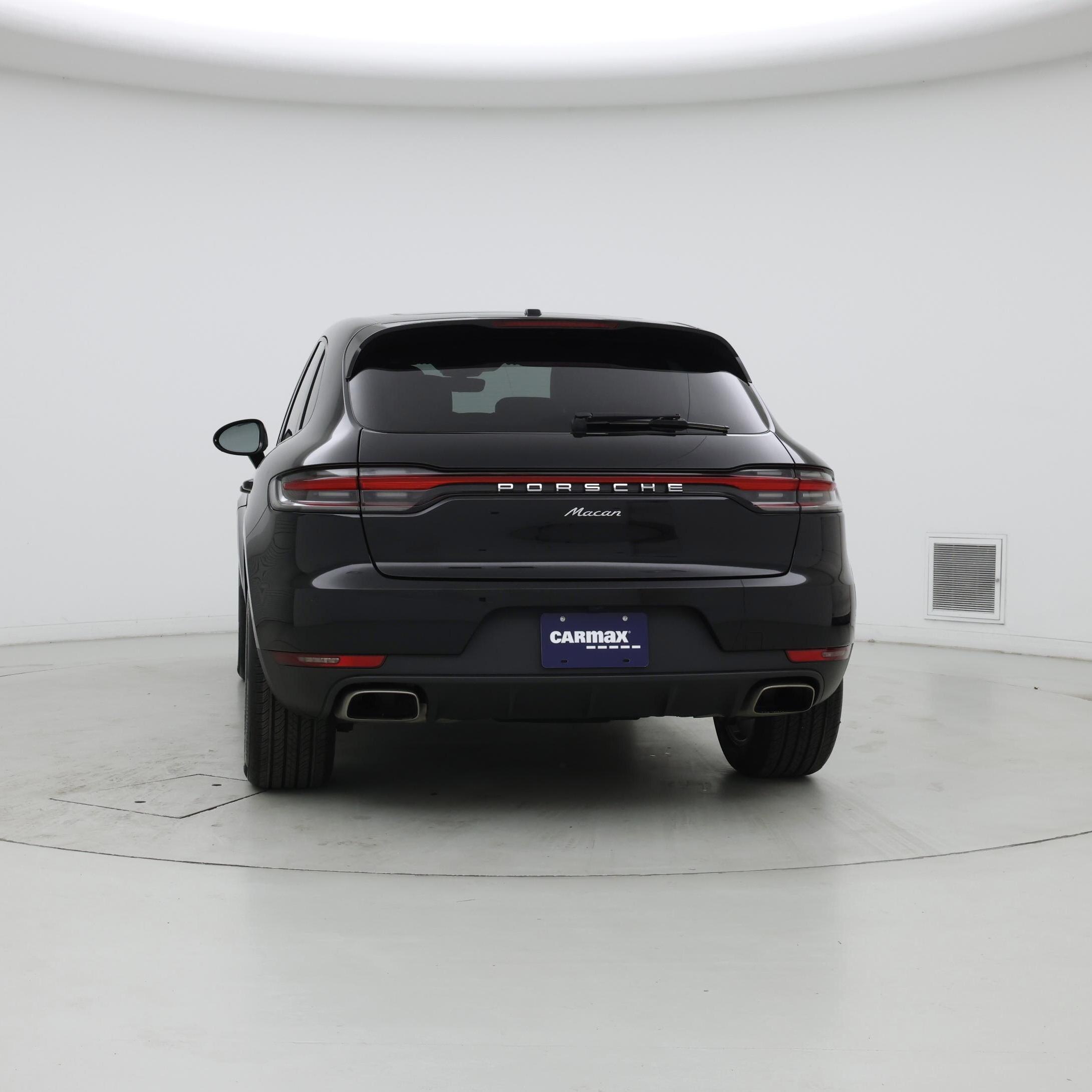 Thumbnail: 2021 Porsche Macan - 6