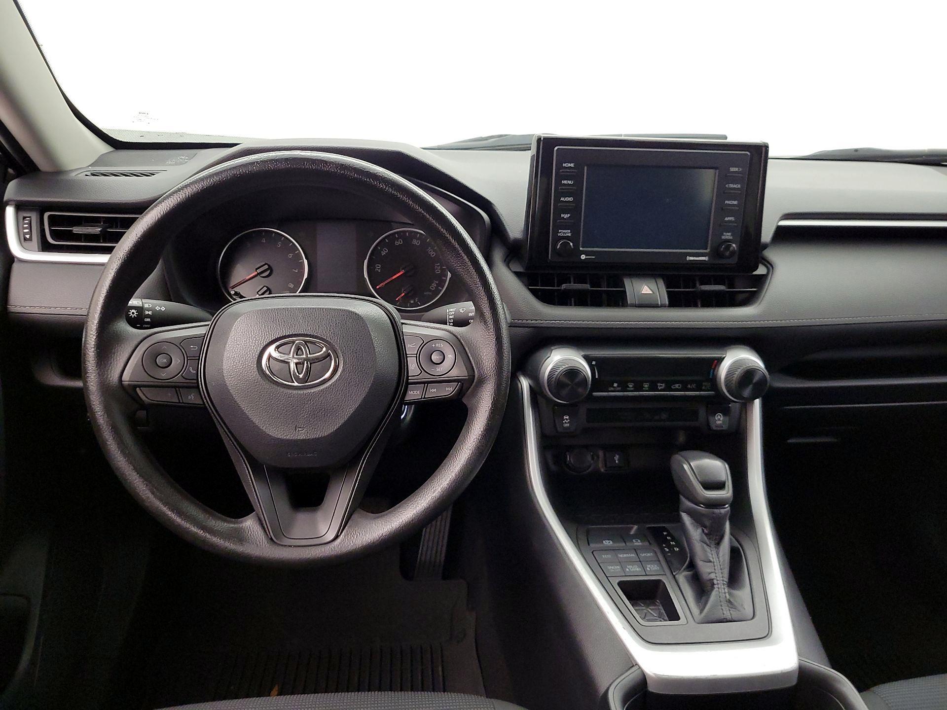 Thumbnail: 2021 Toyota RAV4 - 10