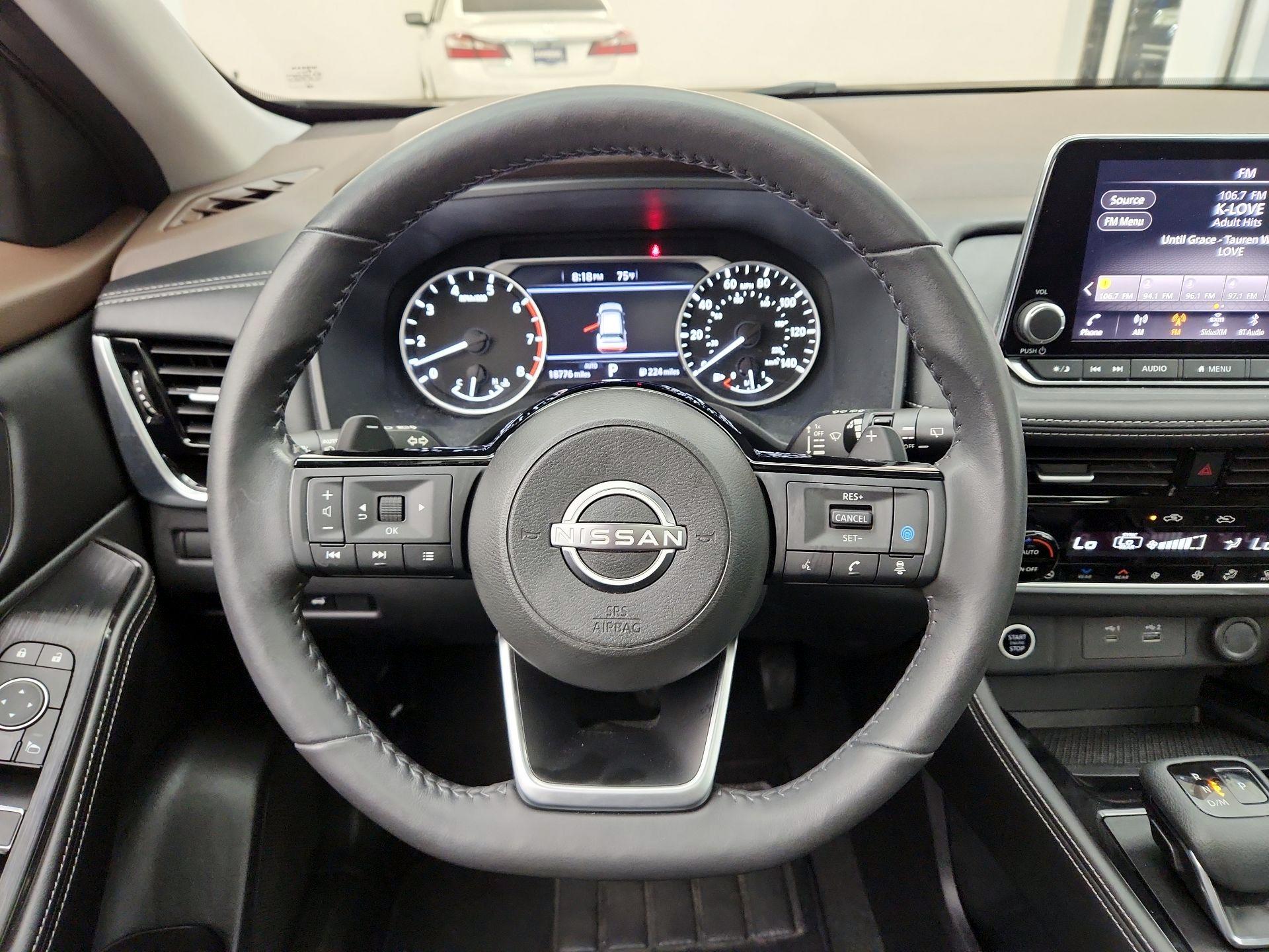 Thumbnail: 2022 Nissan Rogue - 10