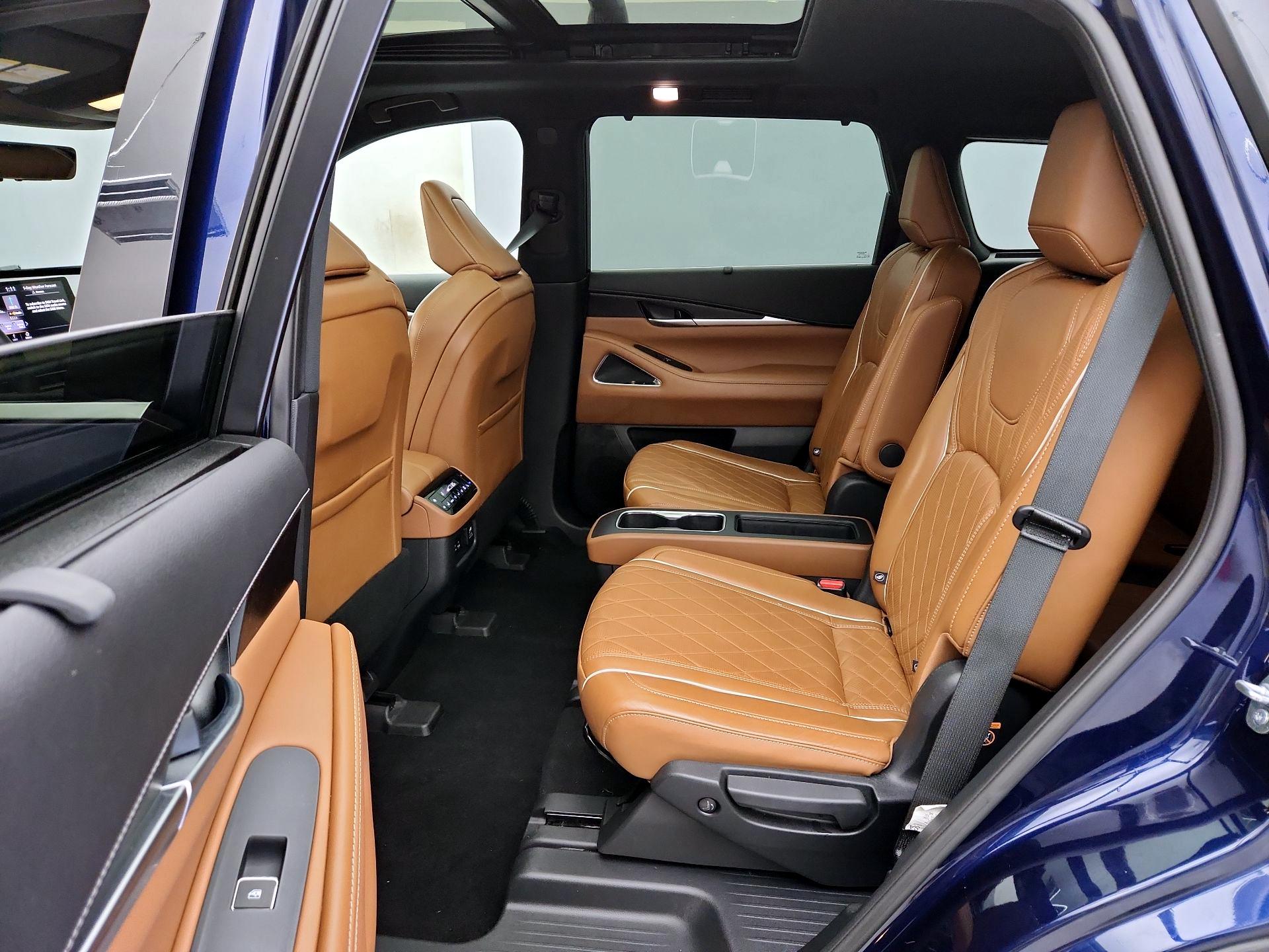 Thumbnail: 2022 INFINITI QX60 - 20