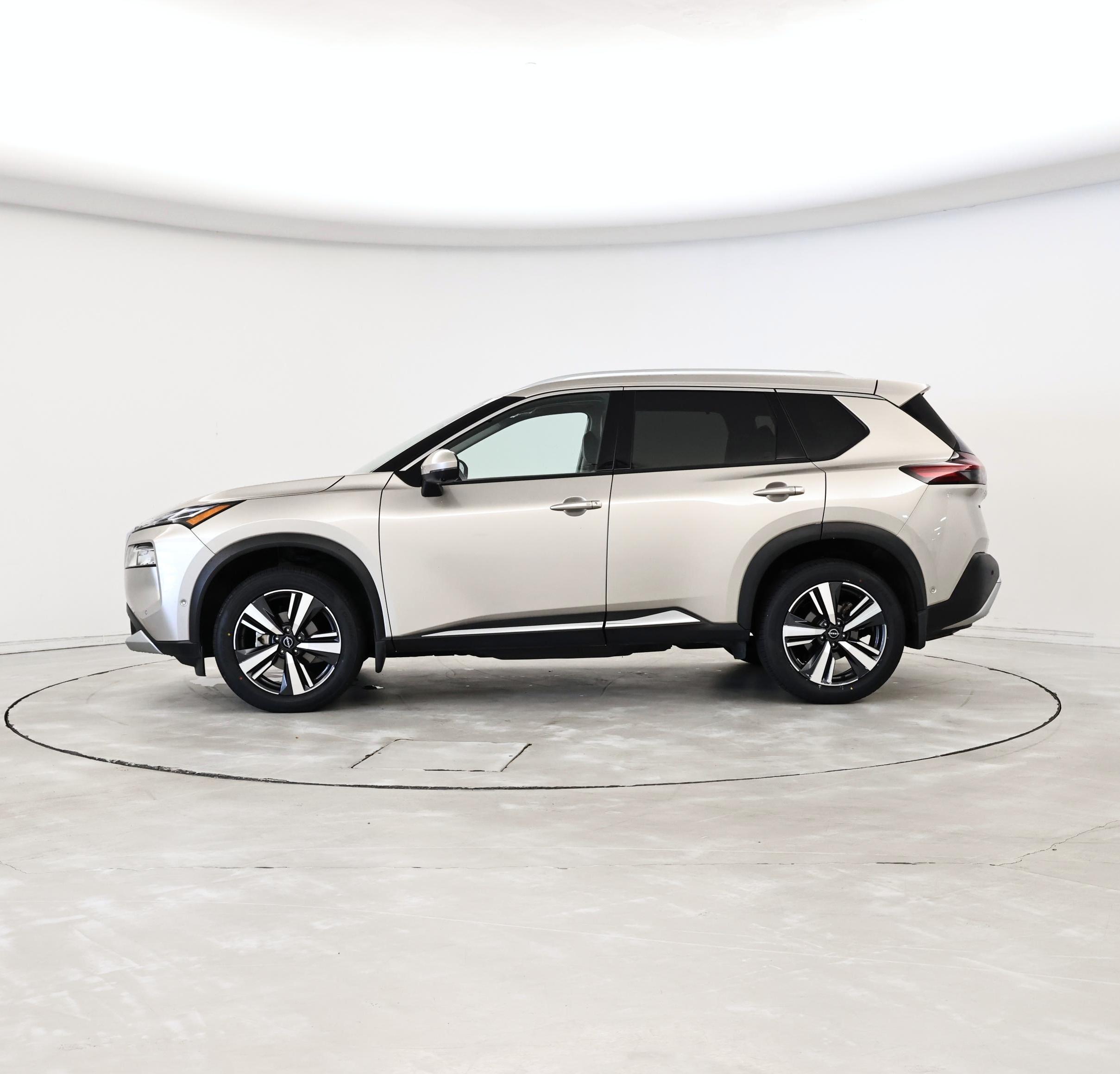 Thumbnail: 2022 Nissan Rogue - 3