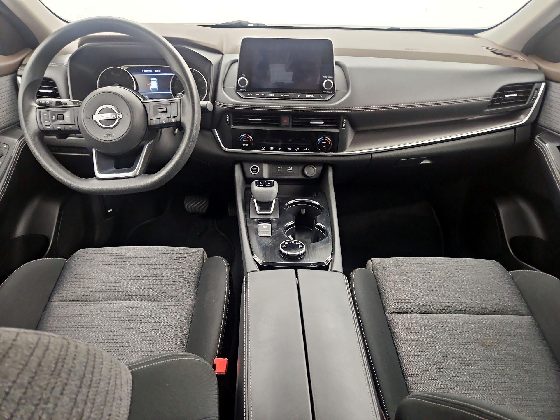 Thumbnail: 2023 Nissan Rogue - 9