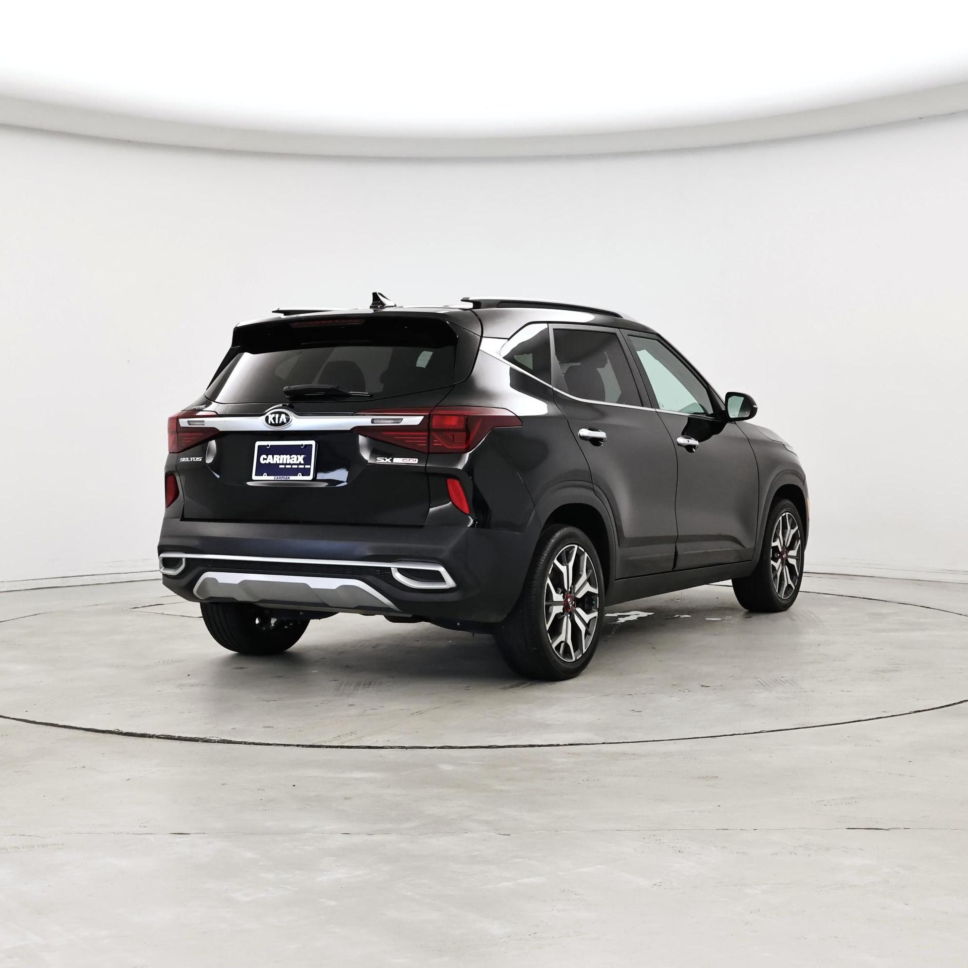 Thumbnail: 2021 Kia Seltos - 8