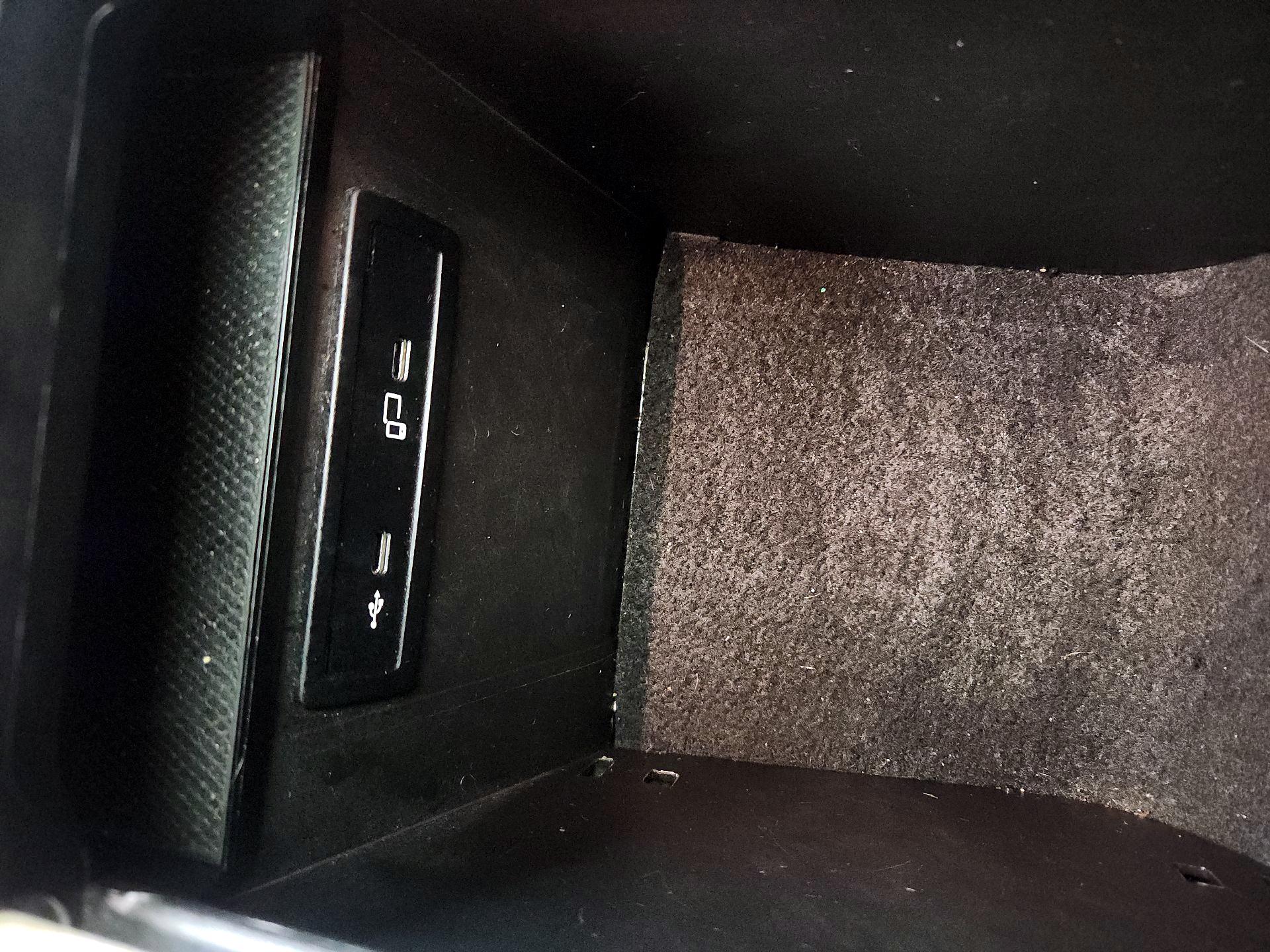 Thumbnail: 2021 Mercedes-Benz GLC - 18