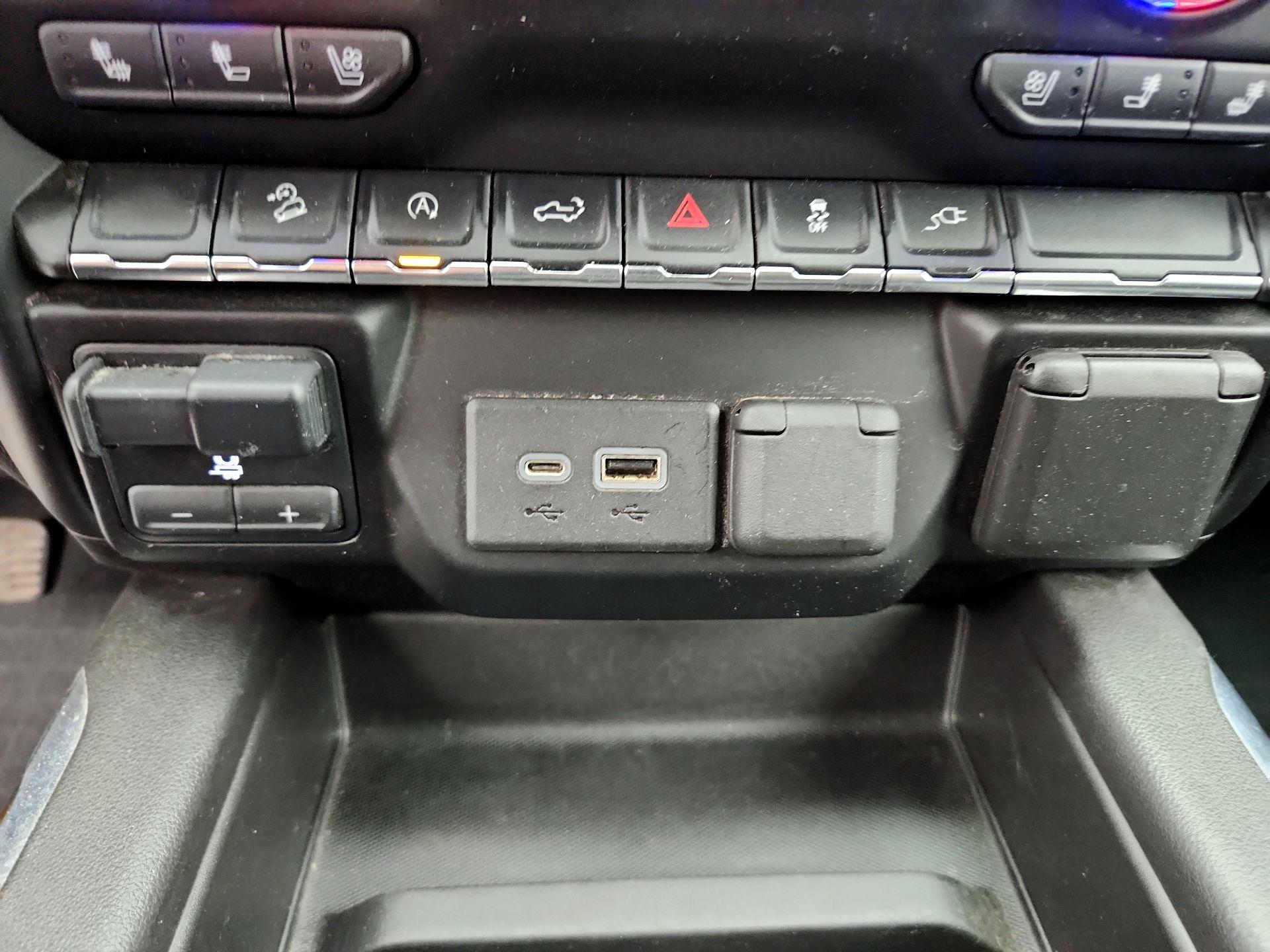 Thumbnail: 2021 GMC Sierra 1500 - 18