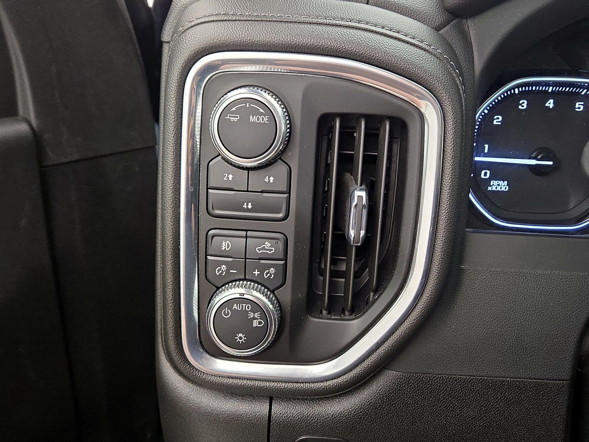 Thumbnail: 2023 GMC Sierra 2500 - 13