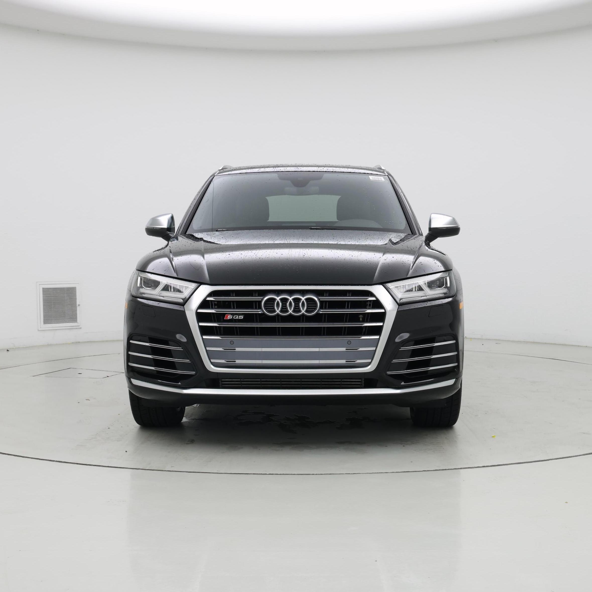 Thumbnail: 2020 Audi SQ5 - 5