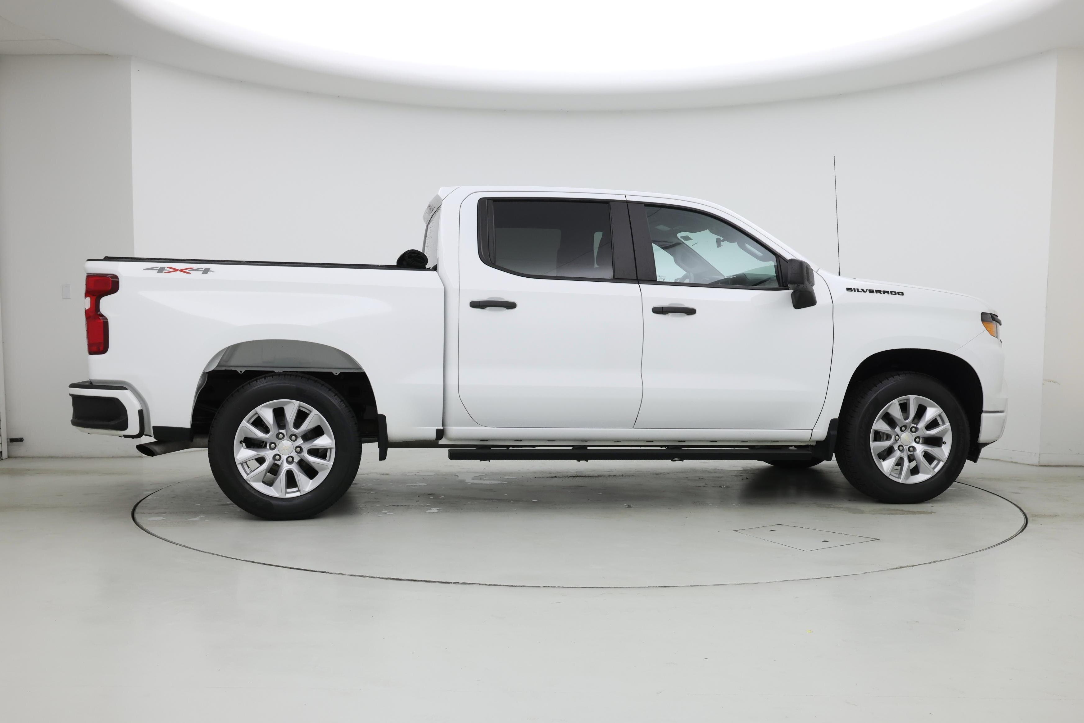 Thumbnail: 2022 Chevrolet Silverado 1500 - 7