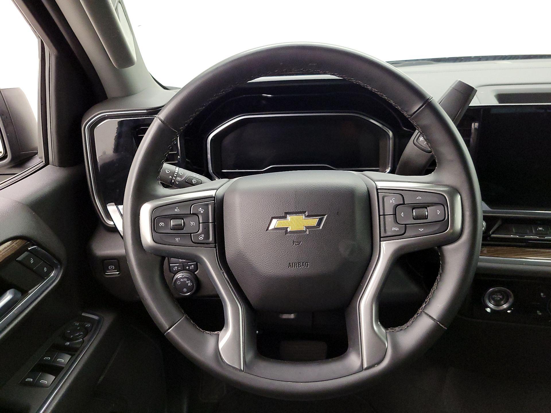 Thumbnail: 2024 Chevrolet Silverado 1500 - 10