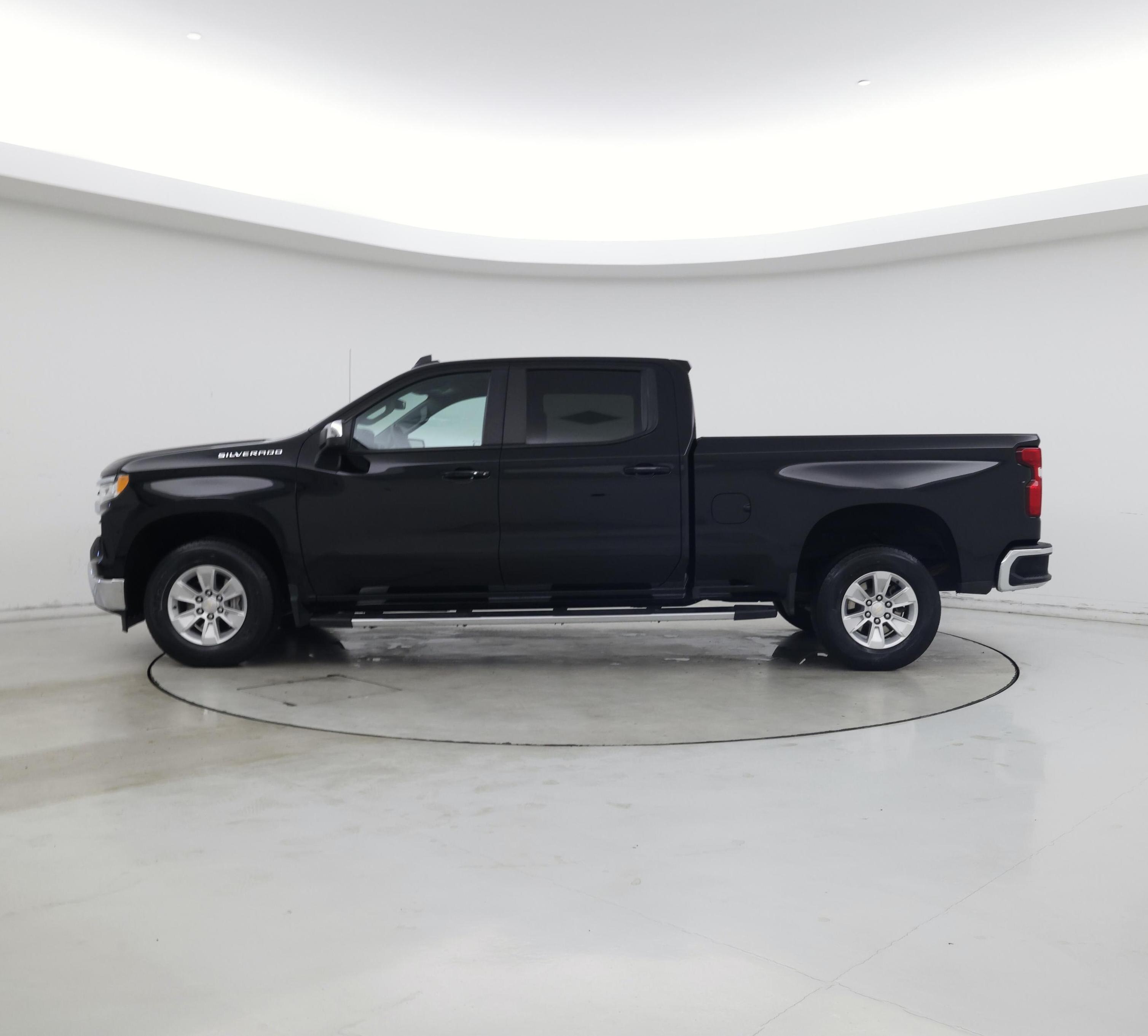 Thumbnail: 2024 Chevrolet Silverado 1500 - 3