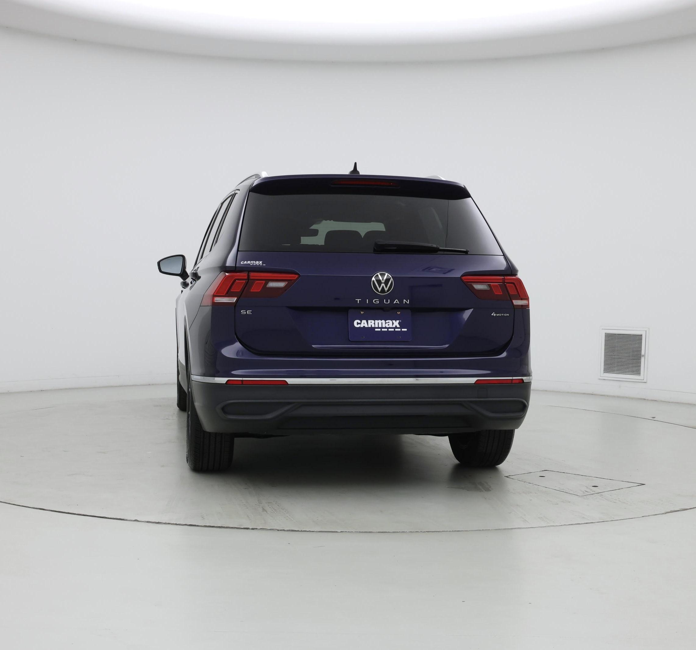 Thumbnail: 2022 Volkswagen Tiguan - 6