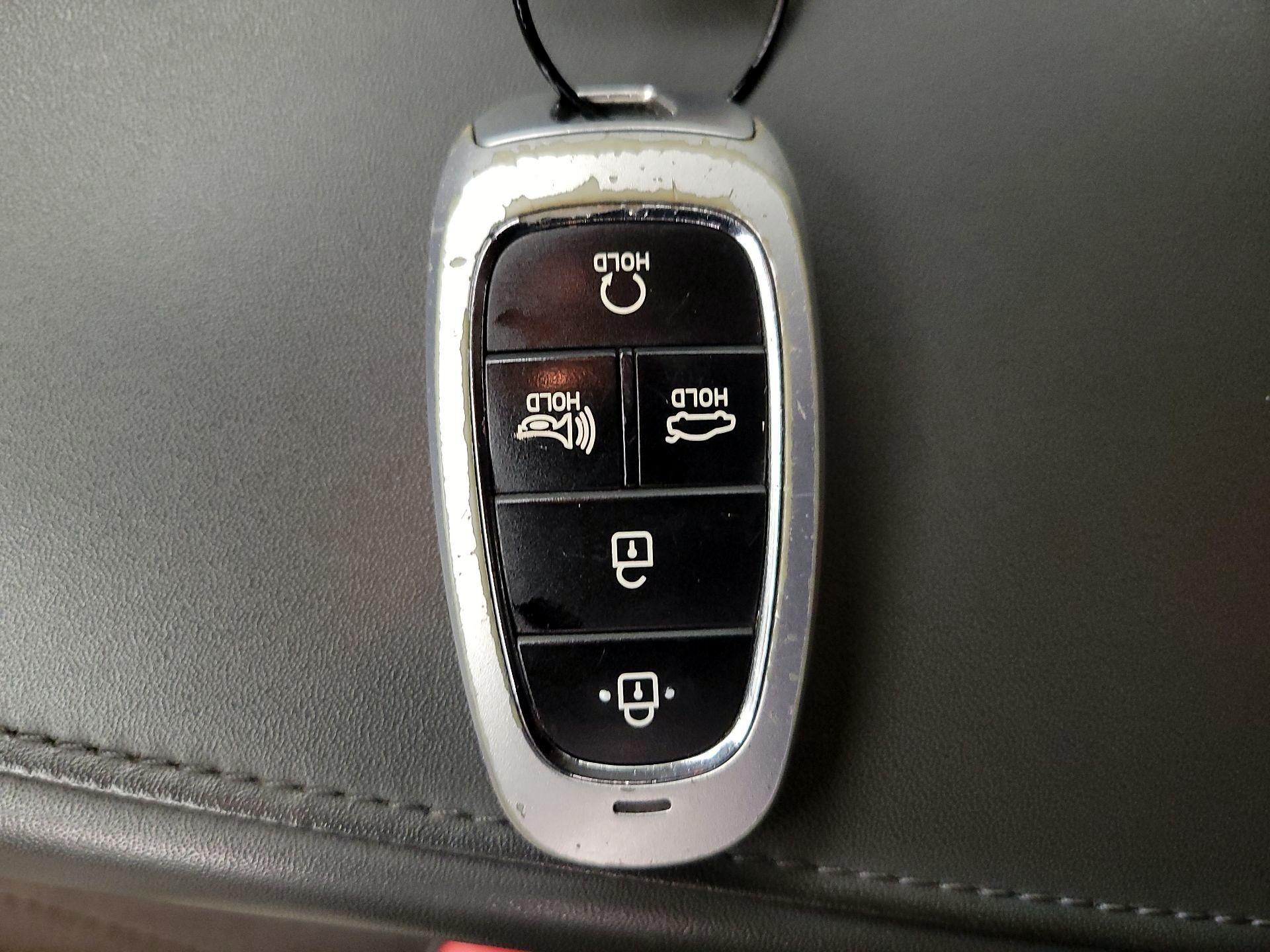 Thumbnail: 2020 Hyundai Sonata - 20