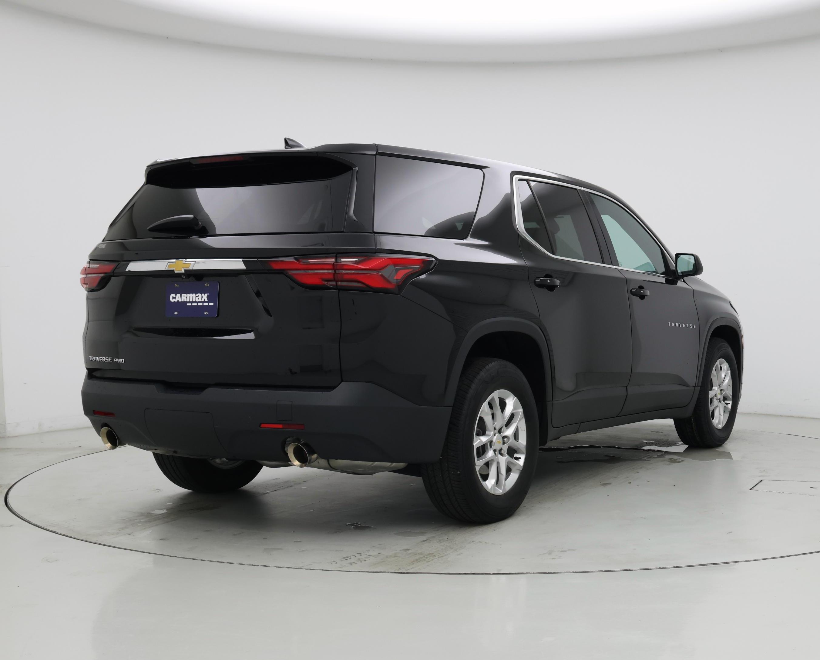 Thumbnail: 2023 Chevrolet Traverse - 8