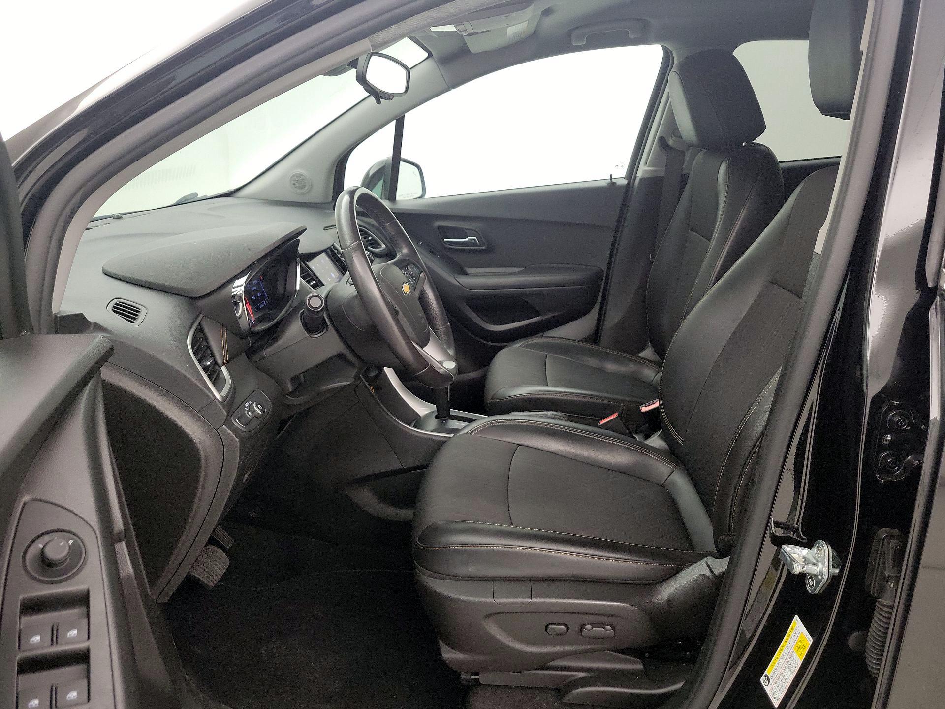 Thumbnail: 2020 Chevrolet Trax - 11