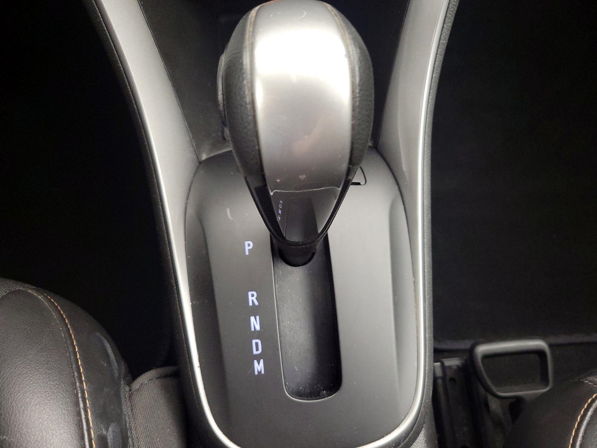 Thumbnail: 2020 Chevrolet Trax - 17