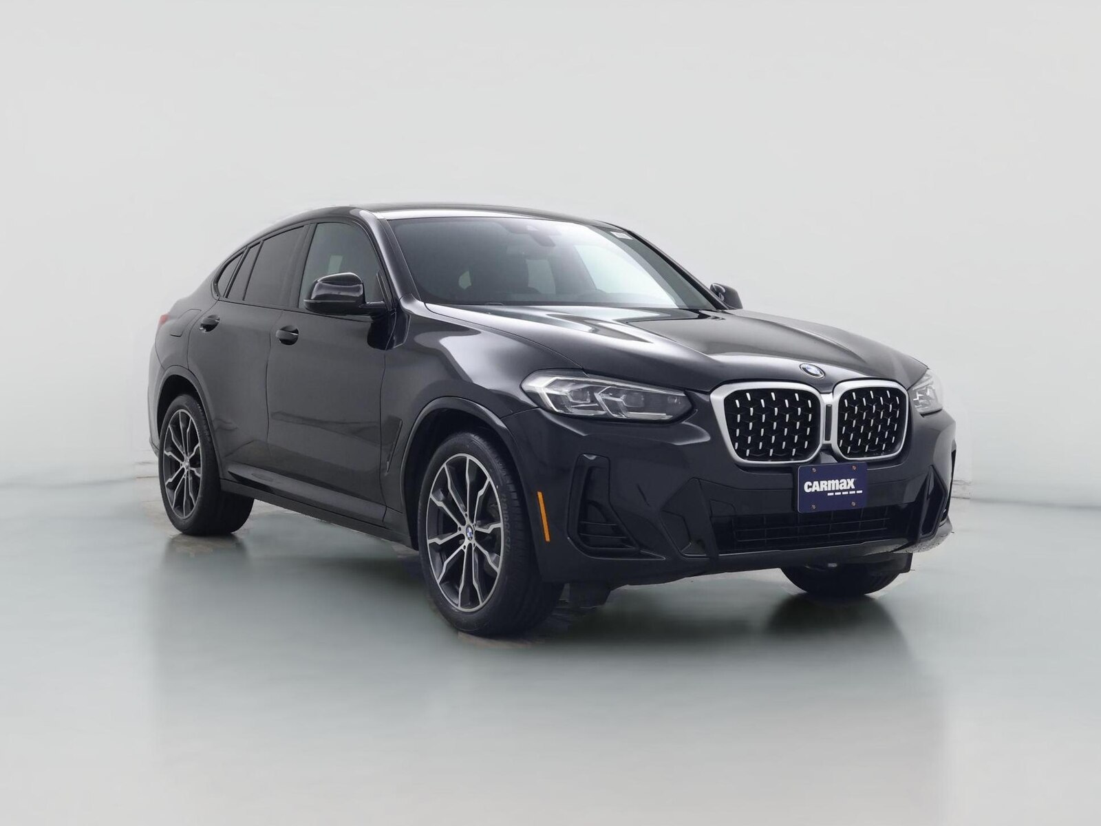 2022 BMW X4