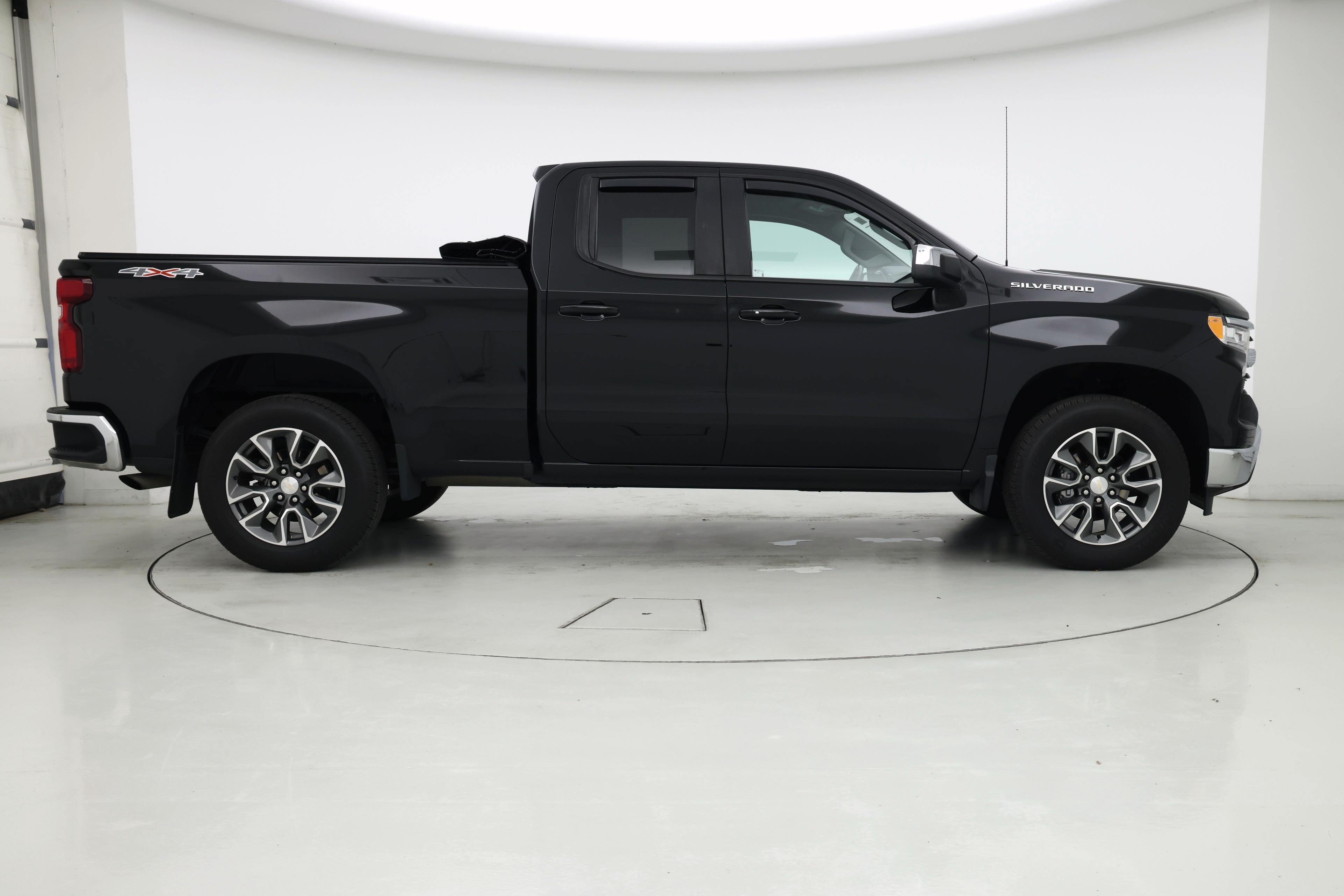 Thumbnail: 2022 Chevrolet Silverado 1500 - 7