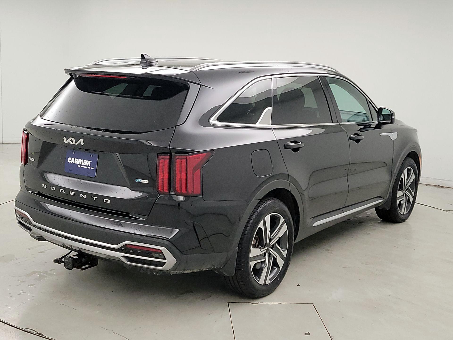Thumbnail: 2022 Kia Sorento - 5