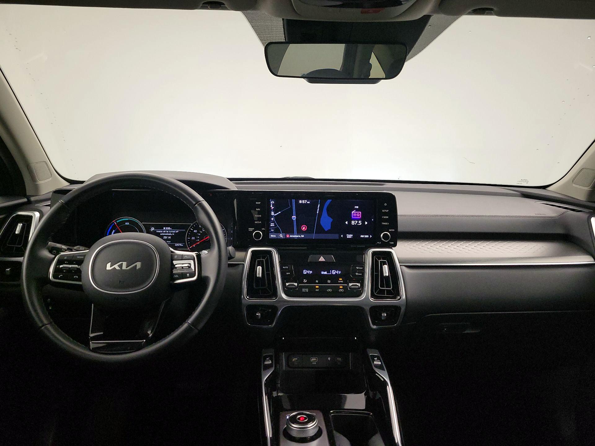 Thumbnail: 2022 Kia Sorento - 8